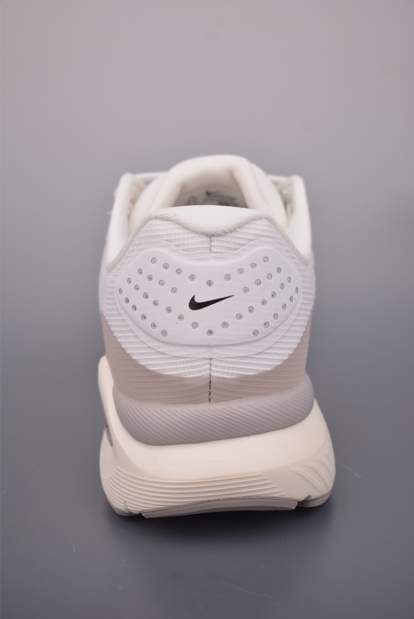 180 Nike Air STRUCTURE 26 全新科技提前原鞋开发 运动跑鞋 IB5698-100