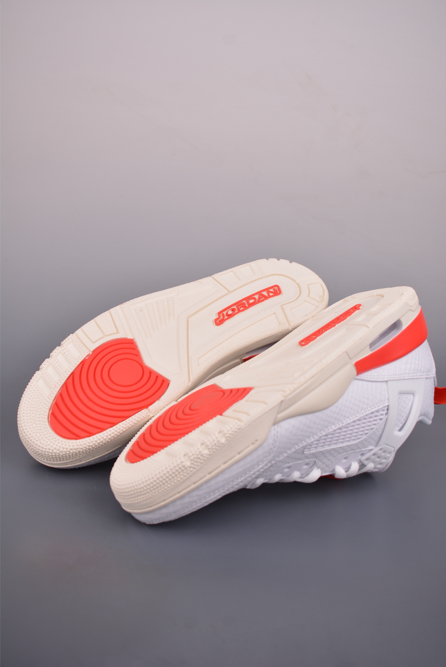 260 A Jordan Spizike Low 纯原低帮篮球鞋 IH4501-100