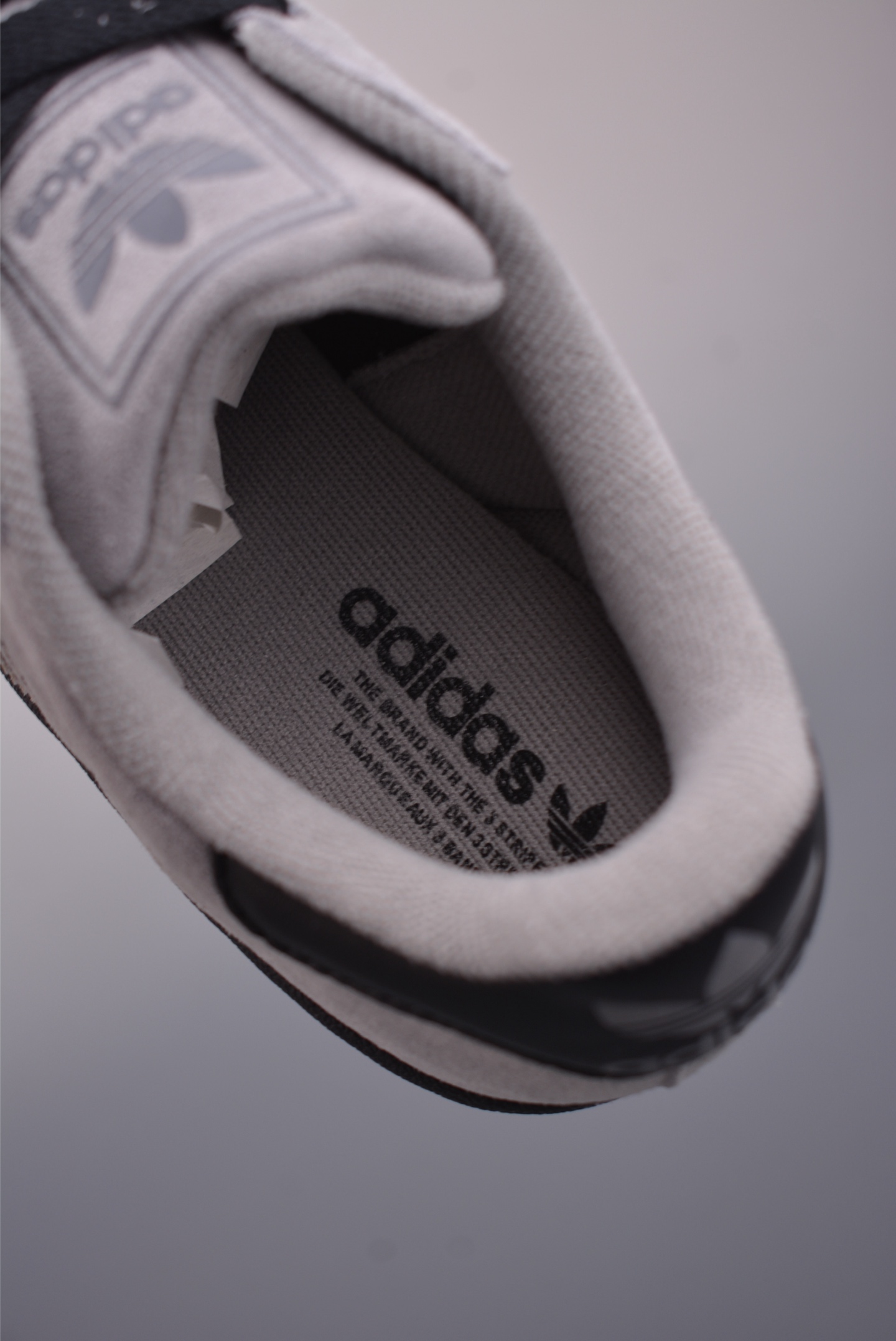 140 Adidas Originals Superstar 2025全新版本 贝壳头 JQ3222