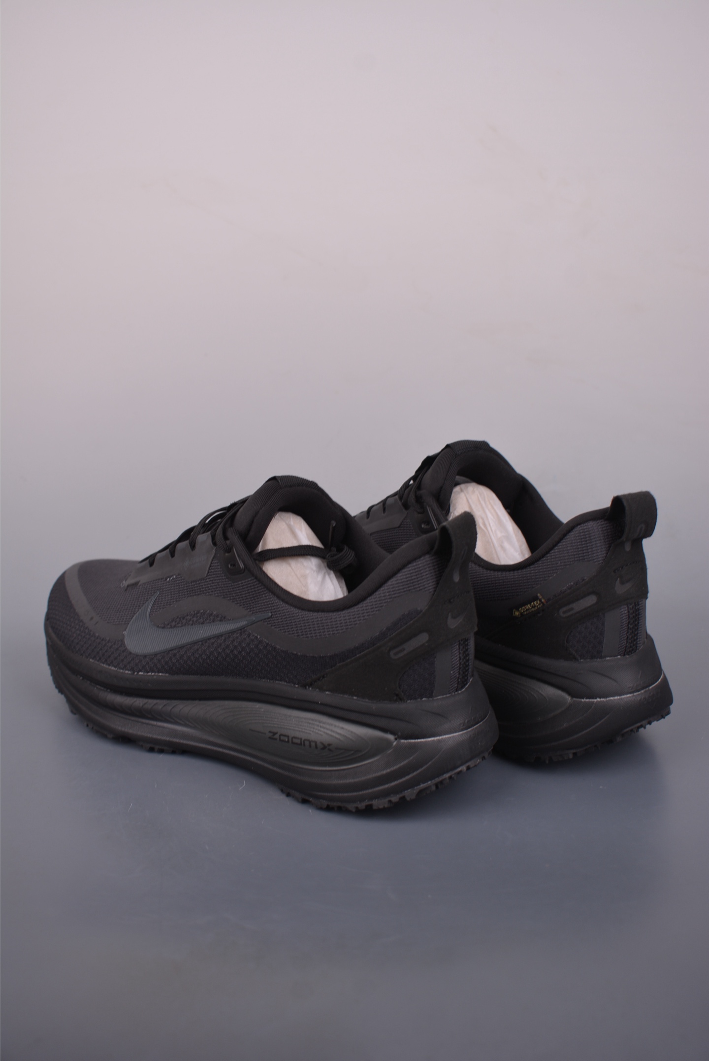 Nike Air Zoom Vomero 18 GTX HQ7001-001