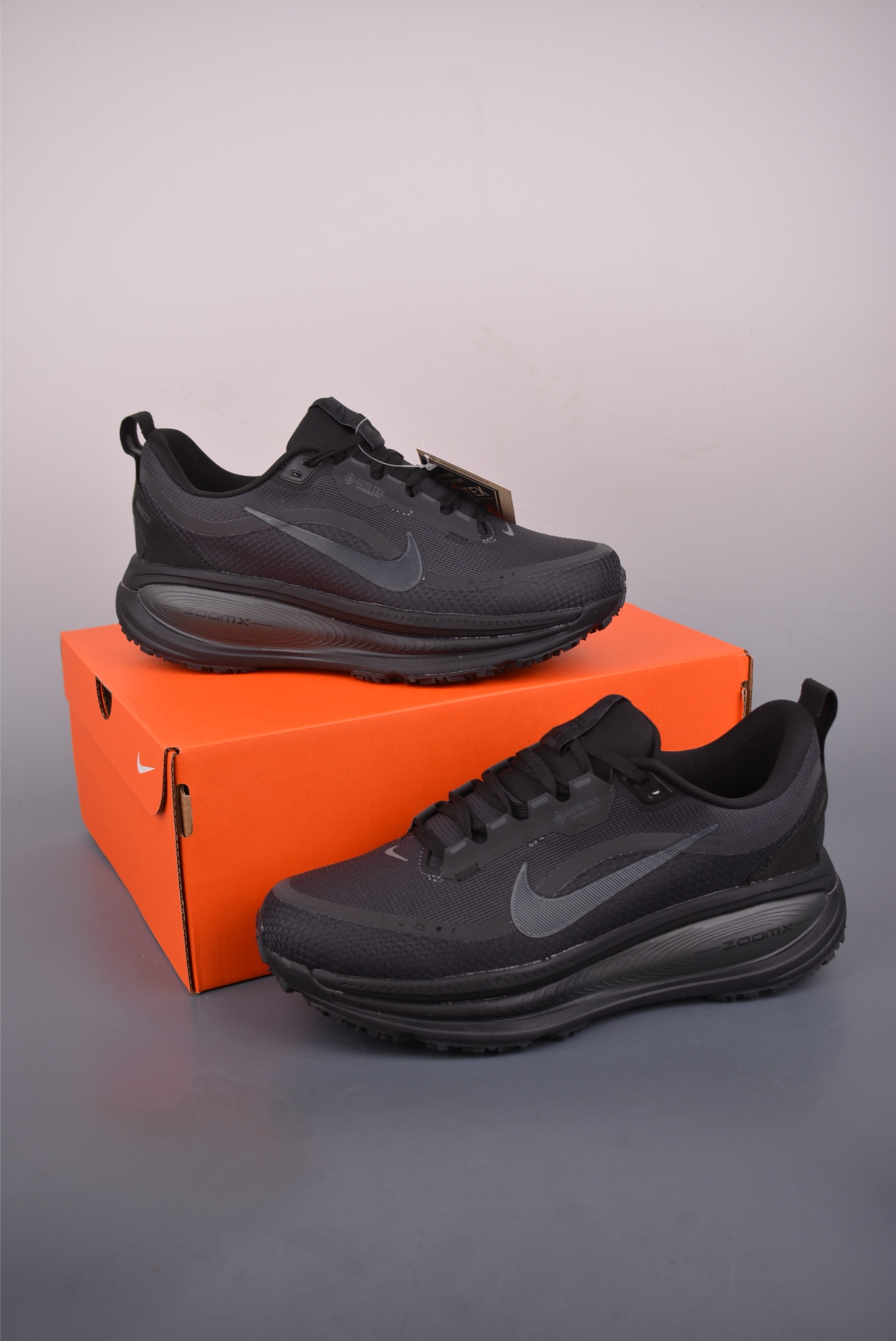 Nike Air Zoom Vomero 18 GTX HQ7001-001
