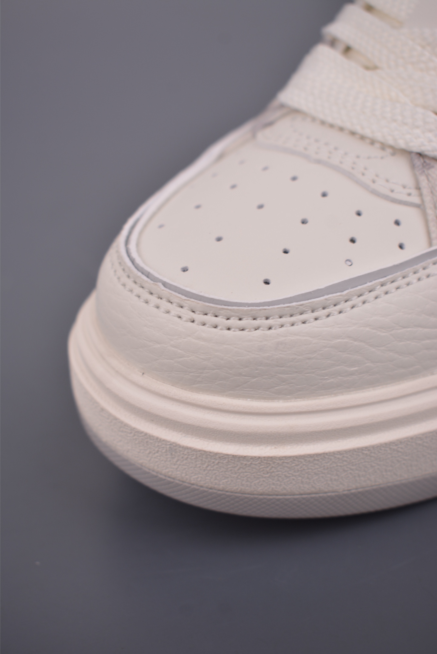 180 MLB CHUNKY LINER POCKET MONOGRAM 潮流时尚厚底运动鞋 3ASXM056N