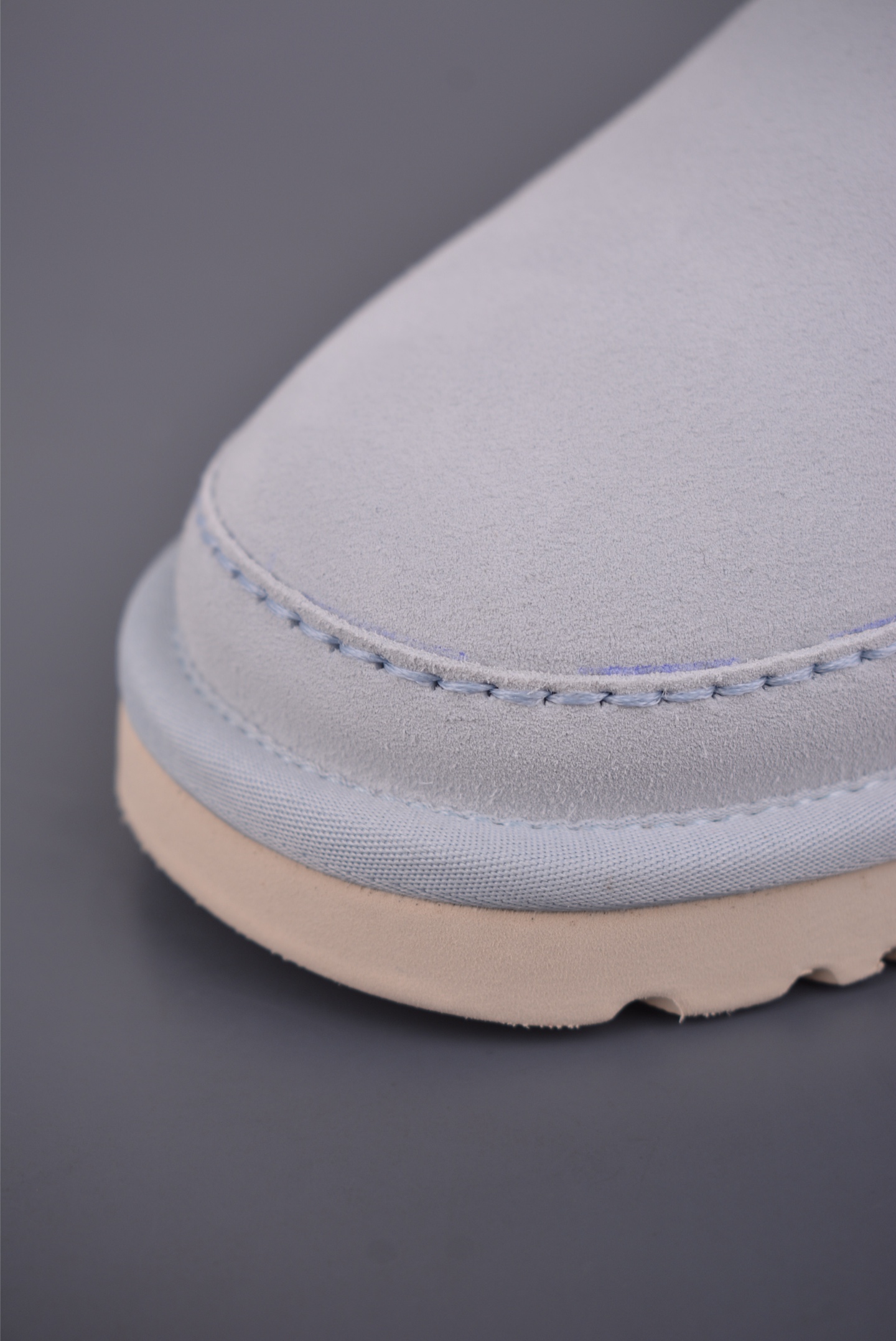 300 W CLASSIC ULTRA MINI CHALET 平台外贸专供 UGG 新款雪地靴 1173832