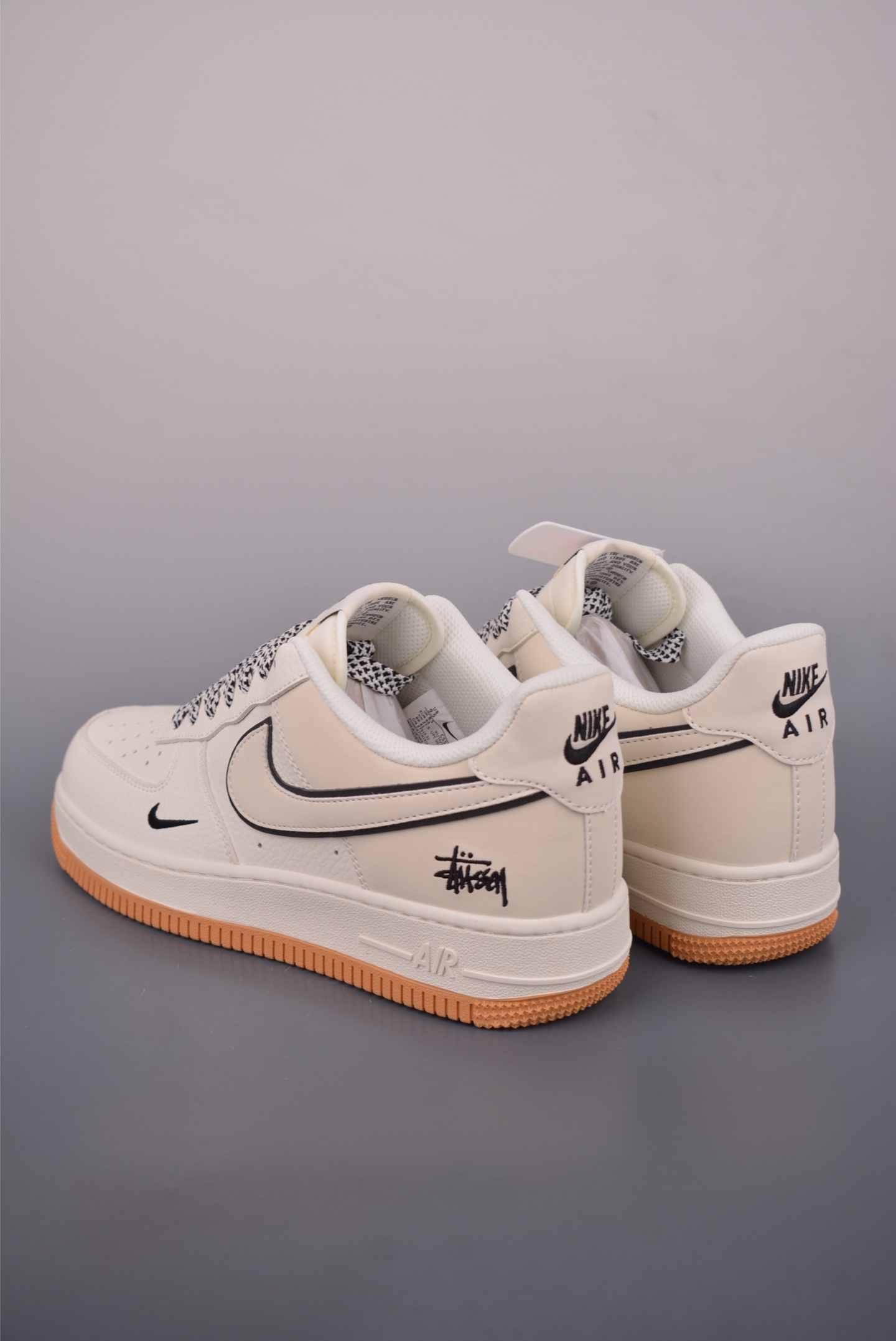 Nike Air Force 1 Low 斯图西联名 CS5288-055