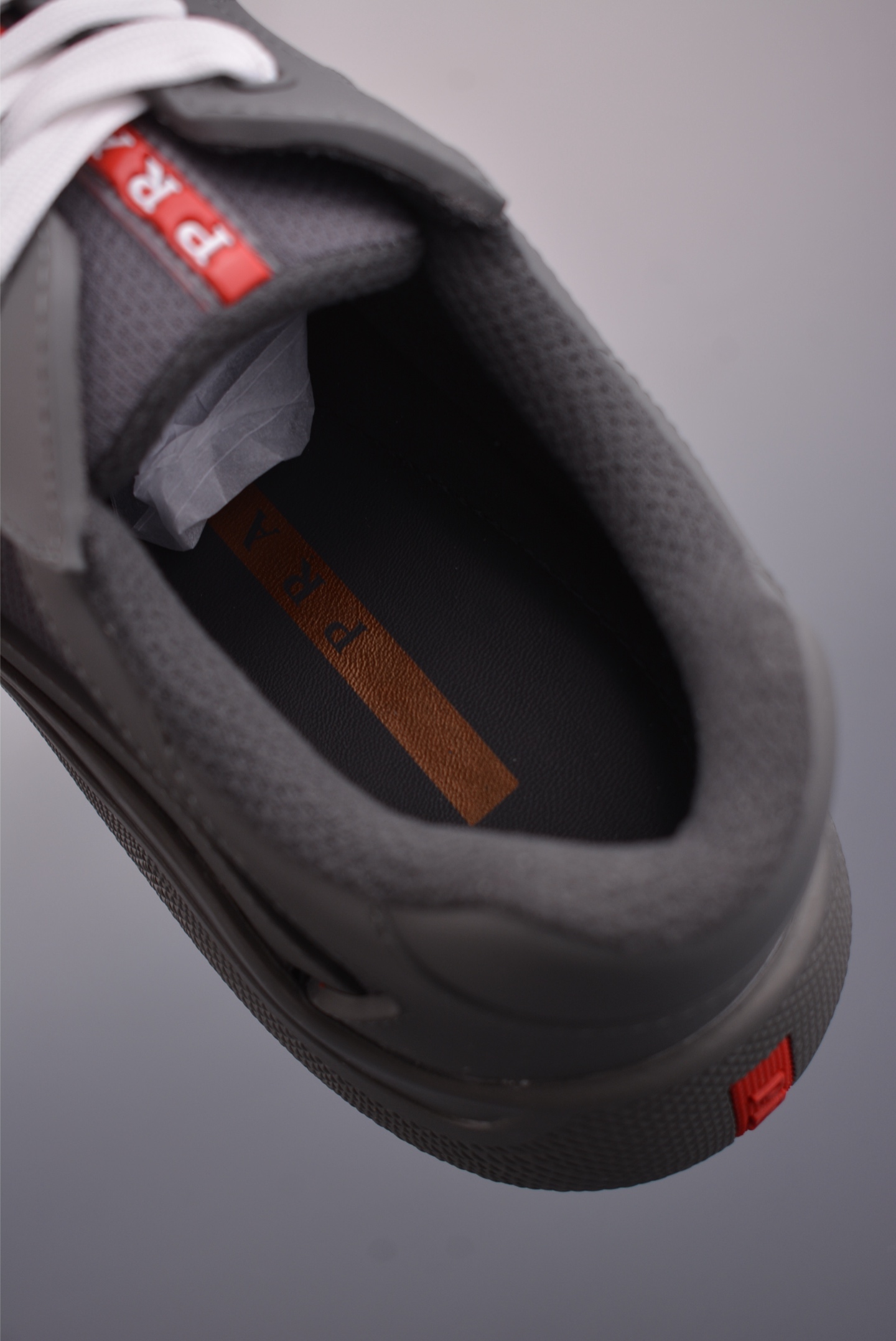 420 PRADA普拉达 广东大厂品质 专柜同步 厚底徽标系带运动休闲男鞋系列 3D968M