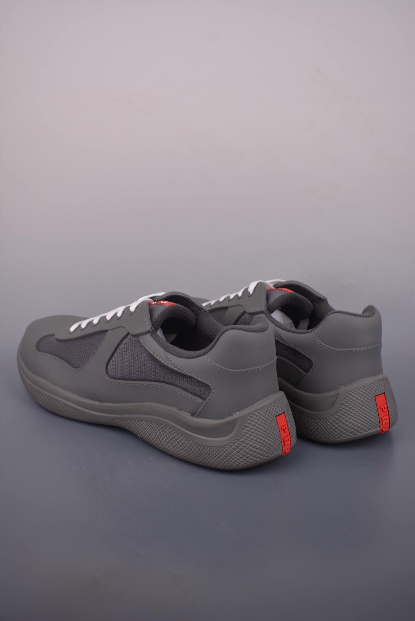 420 PRADA普拉达 广东大厂品质 专柜同步 厚底徽标系带运动休闲男鞋系列 3D968M