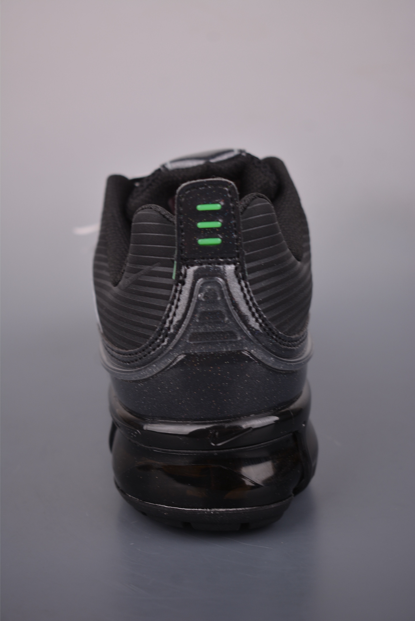 Nike AIR VAPOR 360 搭载全掌长气垫鞋款 低帮跑步鞋 CK2718-003