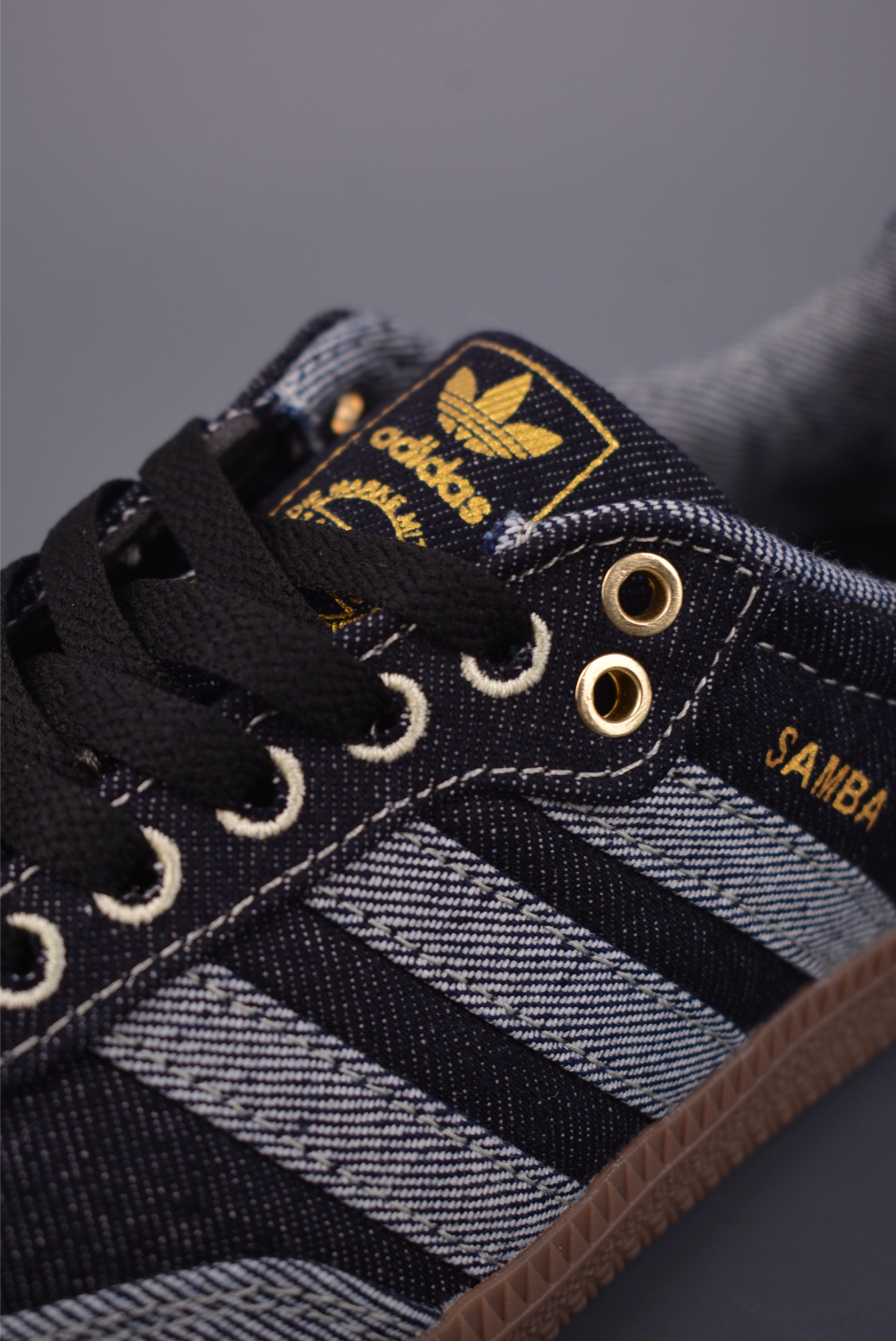 Adidas三叶草SAMBA W 休闲板鞋 KJ8858