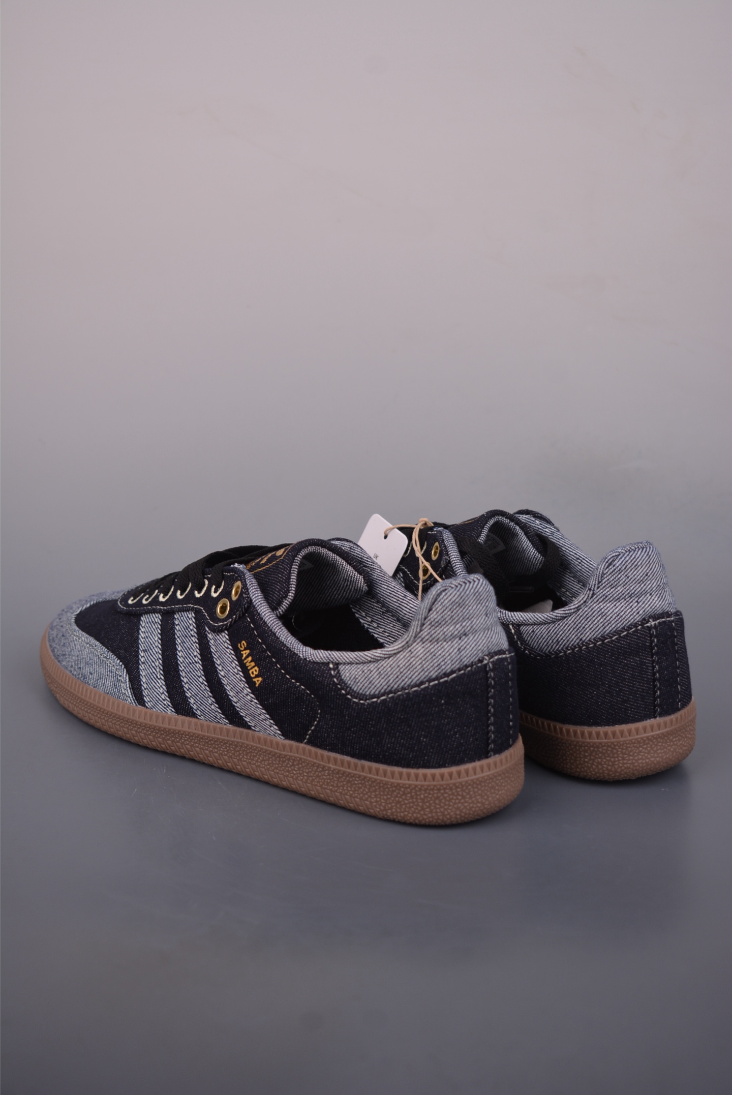 Adidas三叶草SAMBA W 休闲板鞋 KJ8858