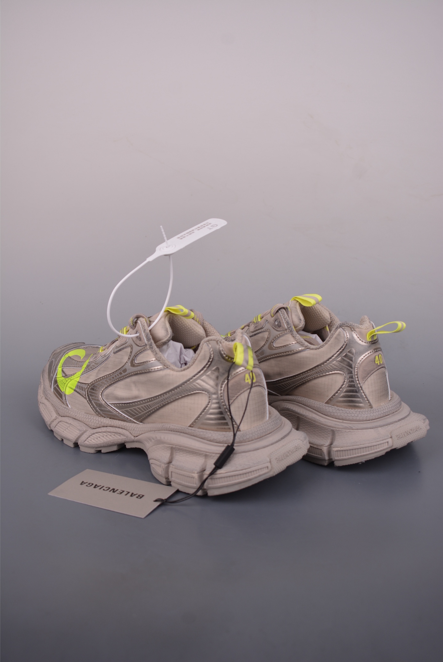 320 Balenciaga Phantom Sneaker 纯原版本 巴黎世家全新3XL绑带款潮流跑鞋 734734