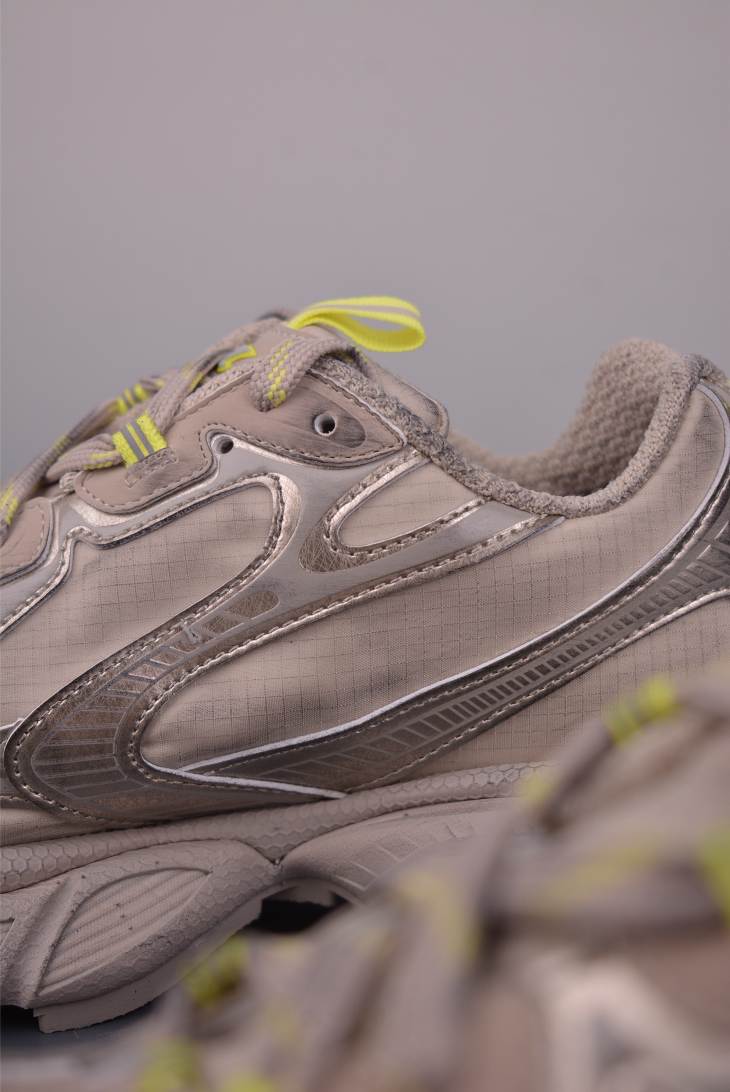 320 Balenciaga Phantom Sneaker 纯原版本 巴黎世家全新3XL绑带款潮流跑鞋 734734