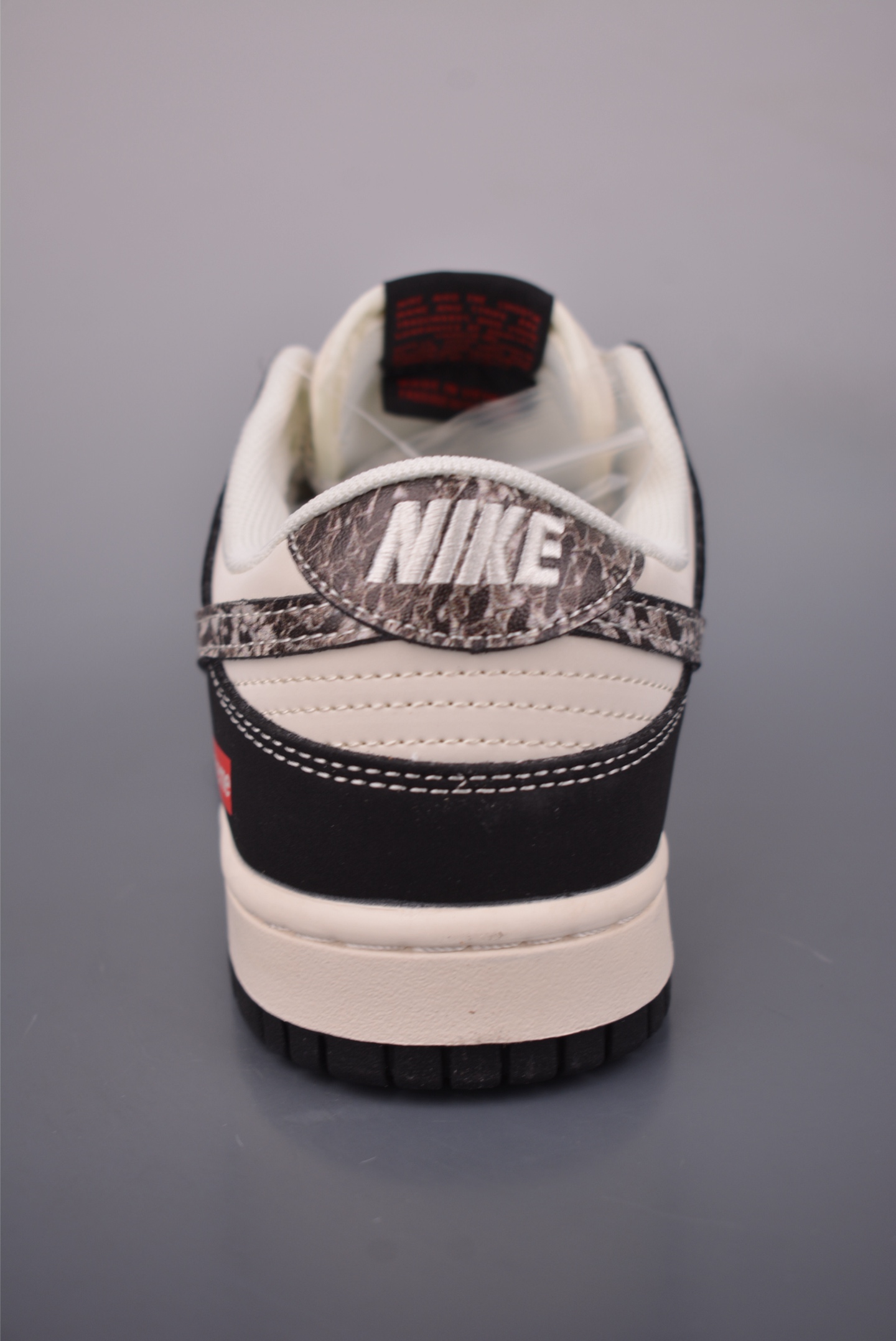 Nike SB Dunk Low Supreme联名 XS6089-624