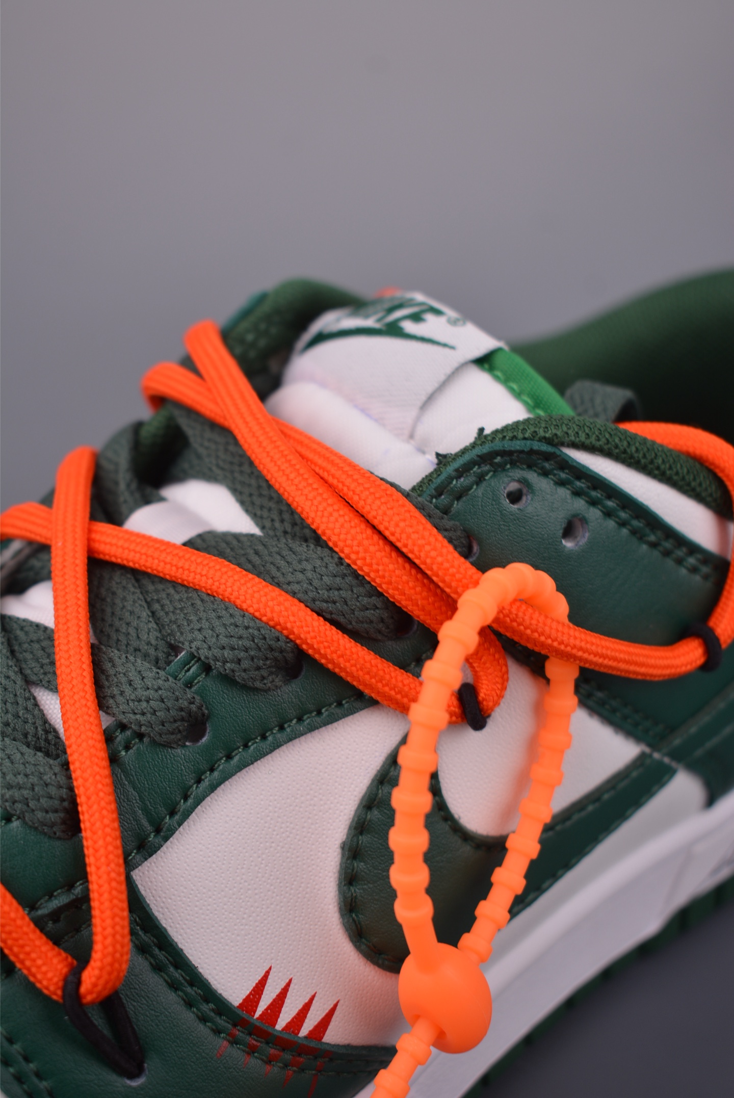 Nike SB Dunk Low Varsity Green 熊猫恶作剧 DD1391-101