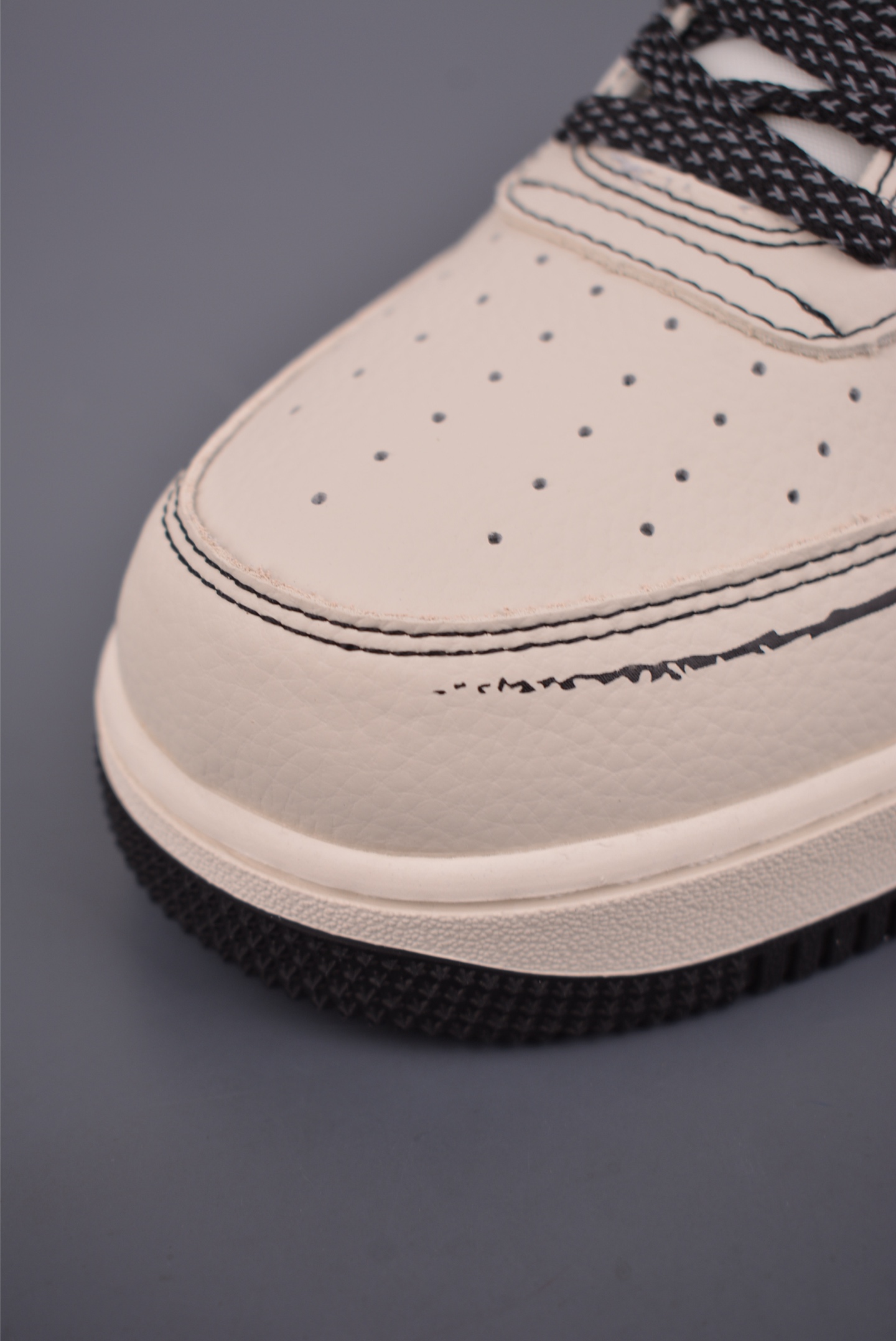 Nike Air Force 1 Low 古驰联名 KJ1688-020