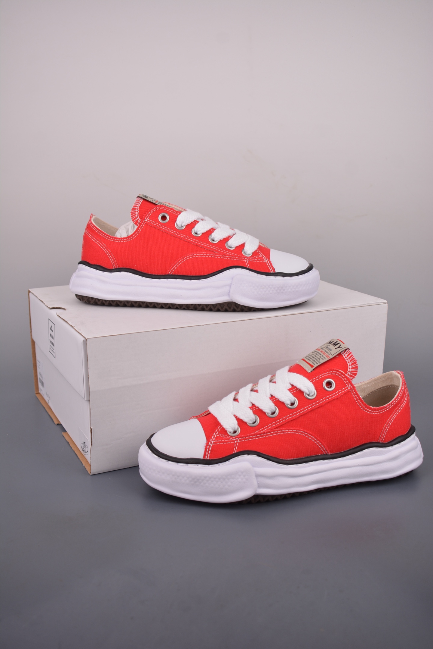 220 纯原版 余文乐Madness x 三原康裕MMY/Maison MIHARA YASUHIRO Wayne Original Sole Leather Low Sneaker 变形溶解雪糕底低帮百搭休闲运动板鞋 AO1FW702-Chinese UA Cheap High Quatity Brand Clothes Bags handbags Sneakers wholesale wholesaler seller from China Factory suppliers Fashion Clothing Shoes best Quality Beautiful Price 220 纯原版 余文乐Madness x 三原康裕MMY/Maison MIHARA YASUHIRO Wayne Original Sole Leather Low Sneaker 变形溶解雪糕底低帮百搭休闲运动板鞋 AO1FW702