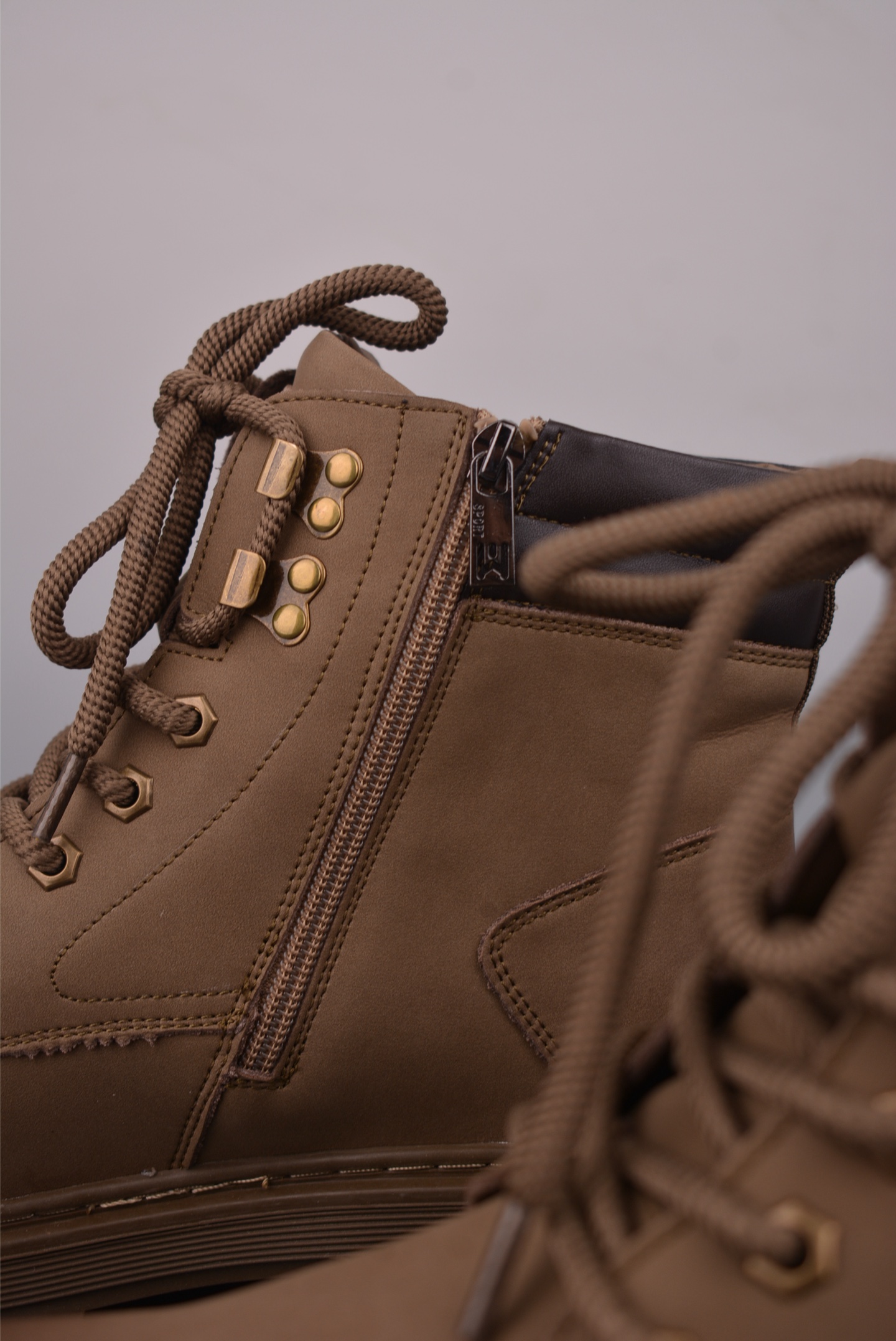 280 Timberland添柏岚/天伯伦 户外中帮休闲大黄靴 TB10056