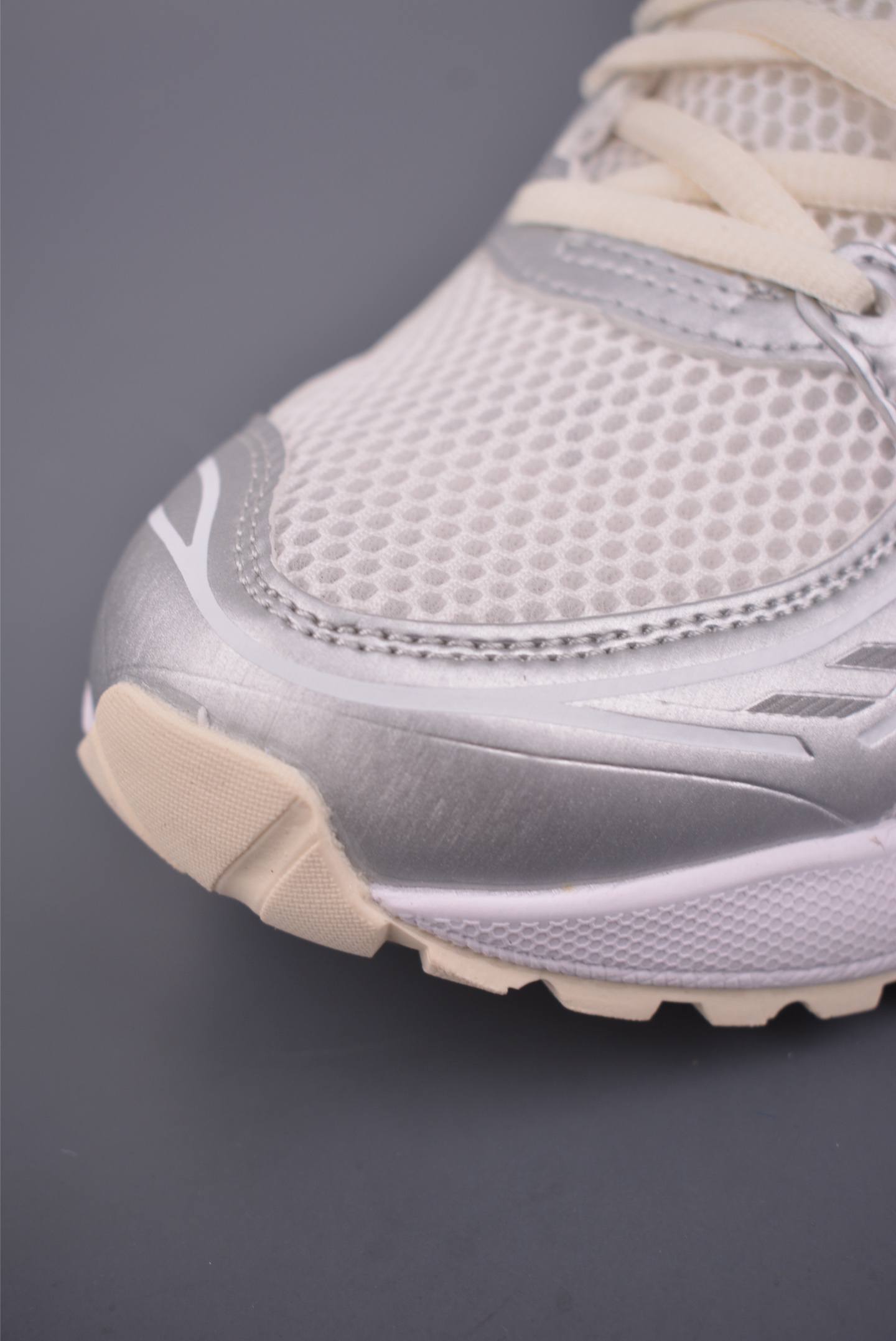 180 Asics Gel-Kayano 14 亚瑟士运动休闲透气专业跑鞋 1201A457-100