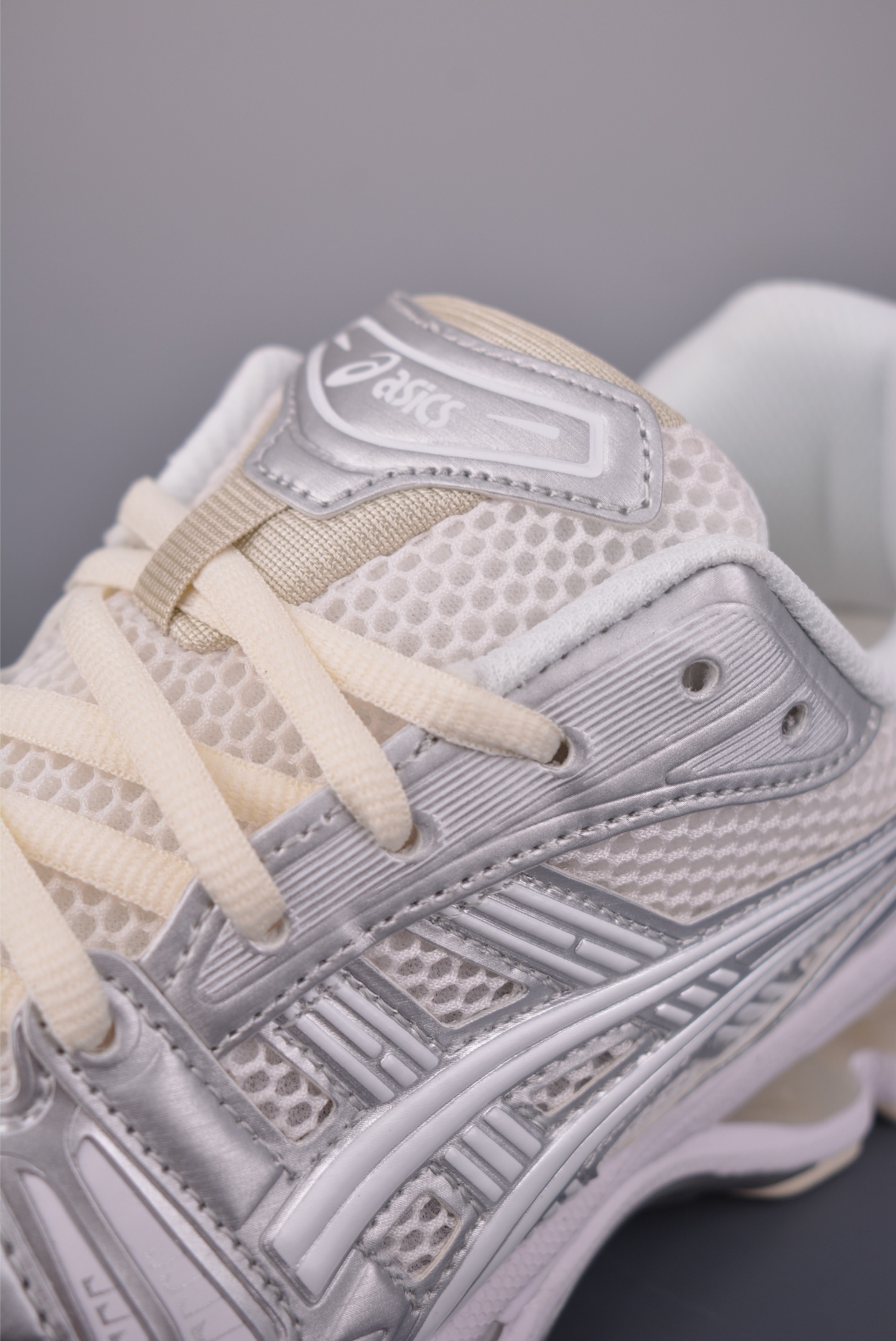 180 Asics Gel-Kayano 14 亚瑟士运动休闲透气专业跑鞋 1201A457-100