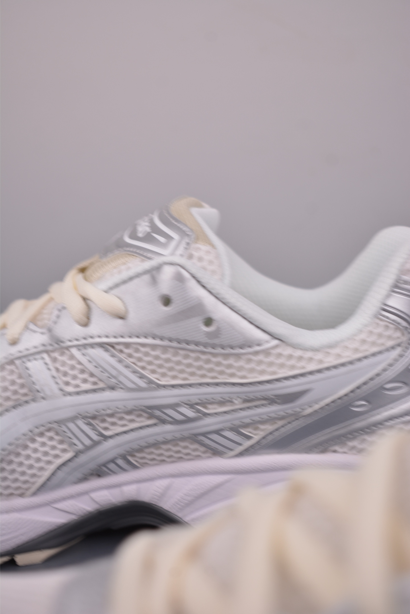 180 Asics Gel-Kayano 14 亚瑟士运动休闲透气专业跑鞋 1201A457-100