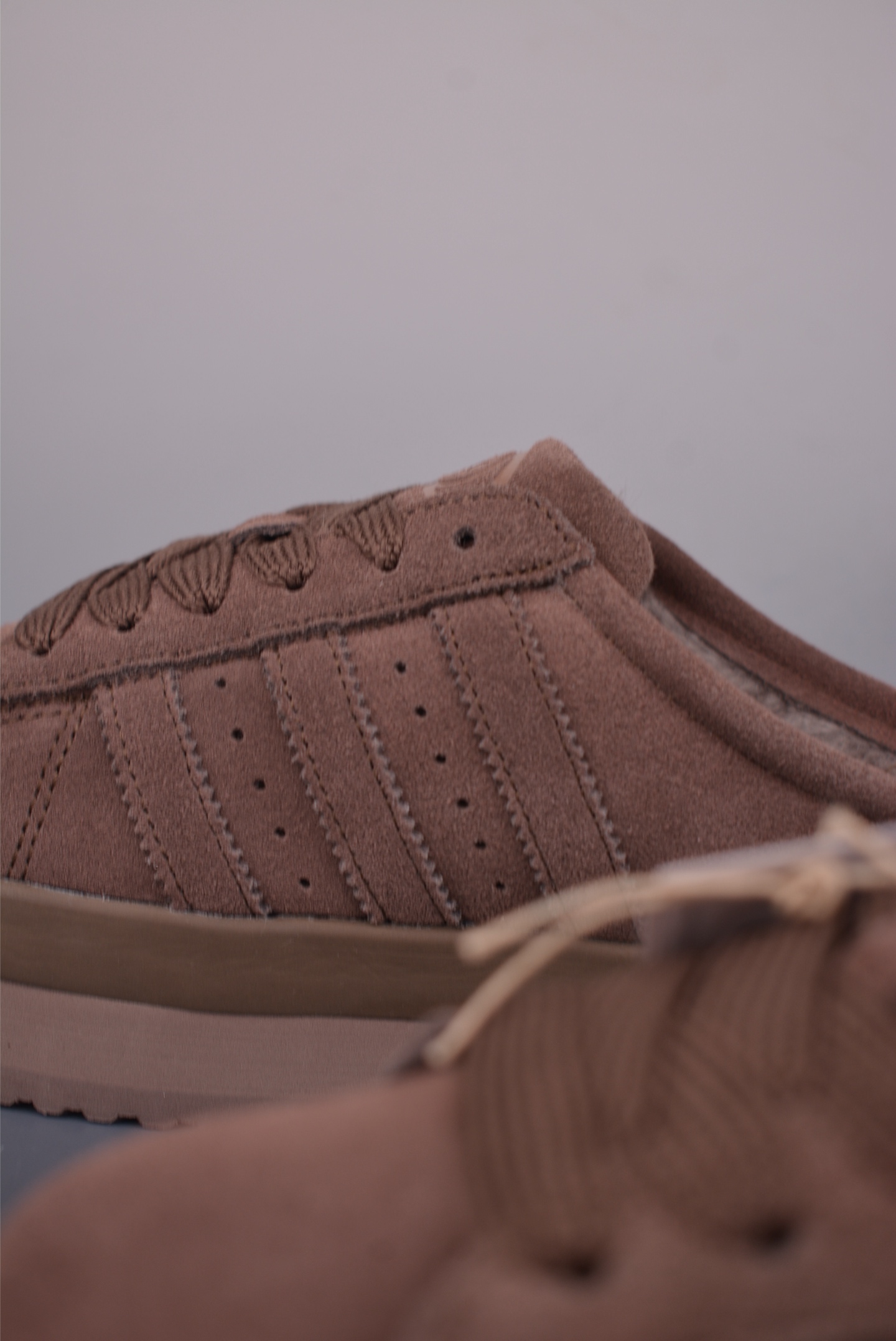 Adidas CAMPUS 00s WTR LO 百搭单品阿迪加绒半拖学院系列 板鞋 JR3731