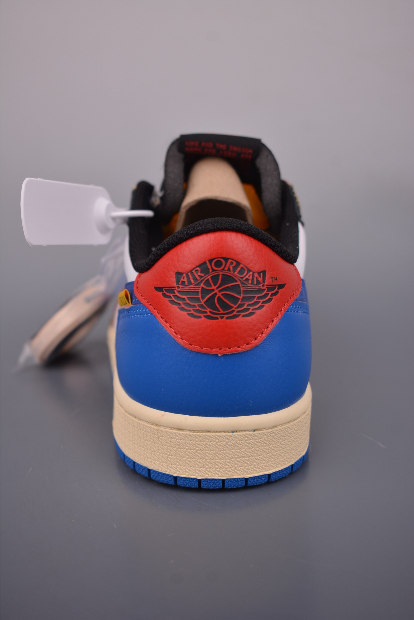 原装裸鞋级 市面最高工艺产物 Air Jordan 1 Low白蓝倒钩 HQ6998-146