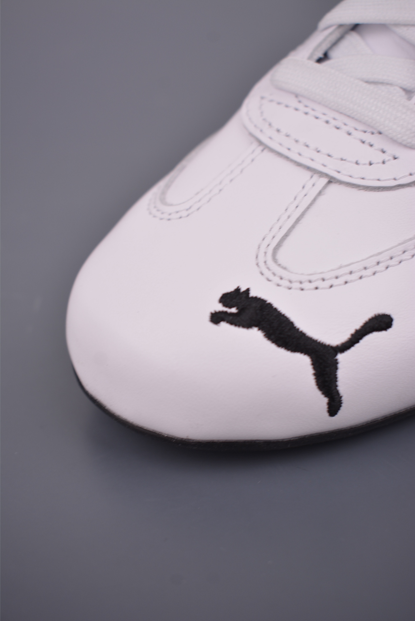 Puma Speedcat Sparco 充正版本 彪马罗马阿莫尔系列 复古运动休闲赛车跑鞋 401603-02-Top High Quatity Cheap Sneakers Fashion Clothing Clothes Bags handbags Shoes of all Brand wholesale With The best Quality And Beautiful Price from China Factory Chinese suppliers wholesaler seller Puma Speedcat Sparco 充正版本 彪马罗马阿莫尔系列 复古运动休闲赛车跑鞋 401603-02