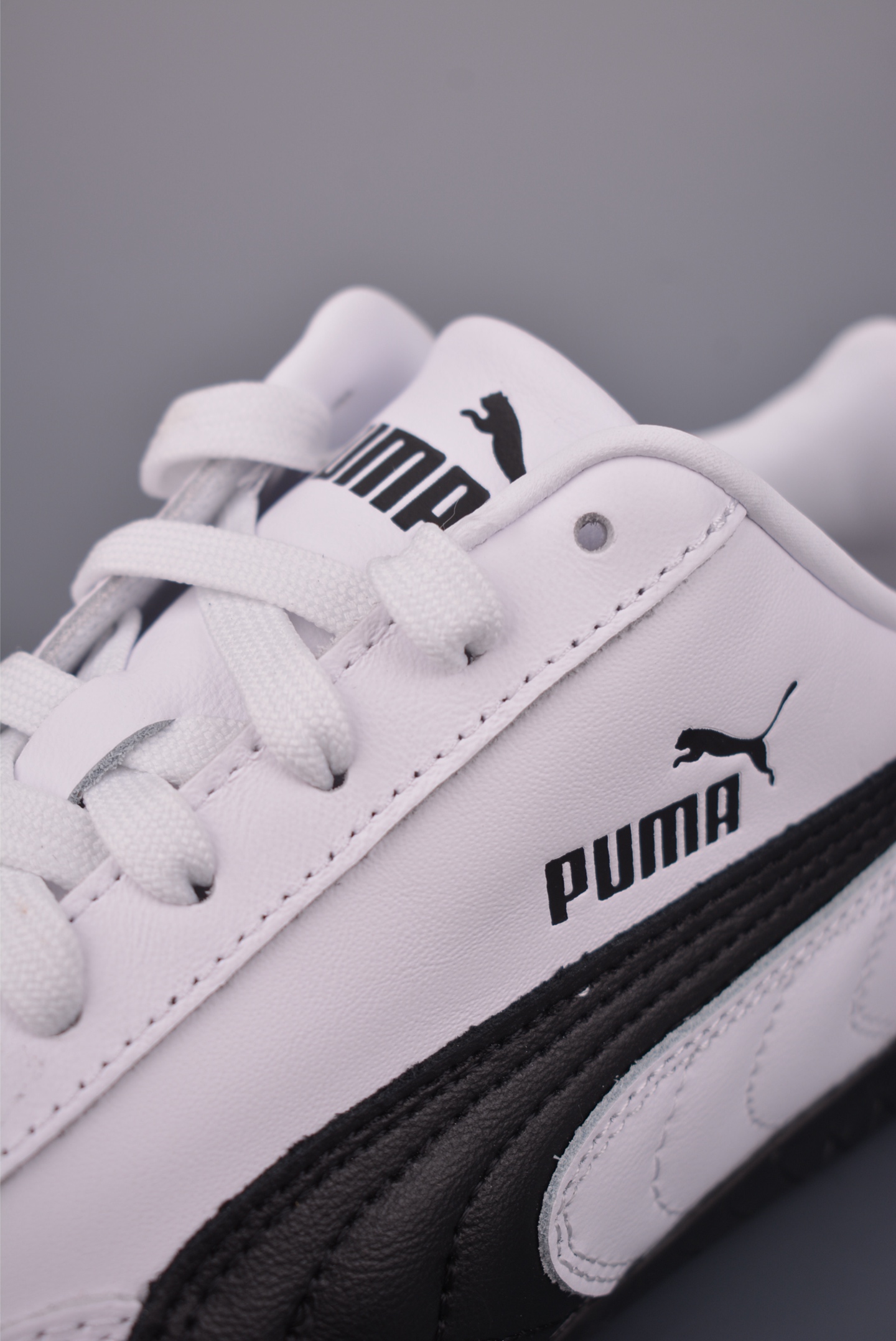 Puma Speedcat Sparco 充正版本 彪马罗马阿莫尔系列 复古运动休闲赛车跑鞋 401603-02-Top High Quatity Cheap Sneakers Fashion Clothing Clothes Bags handbags Shoes of all Brand wholesale With The best Quality And Beautiful Price from China Factory Chinese suppliers wholesaler seller Puma Speedcat Sparco 充正版本 彪马罗马阿莫尔系列 复古运动休闲赛车跑鞋 401603-02