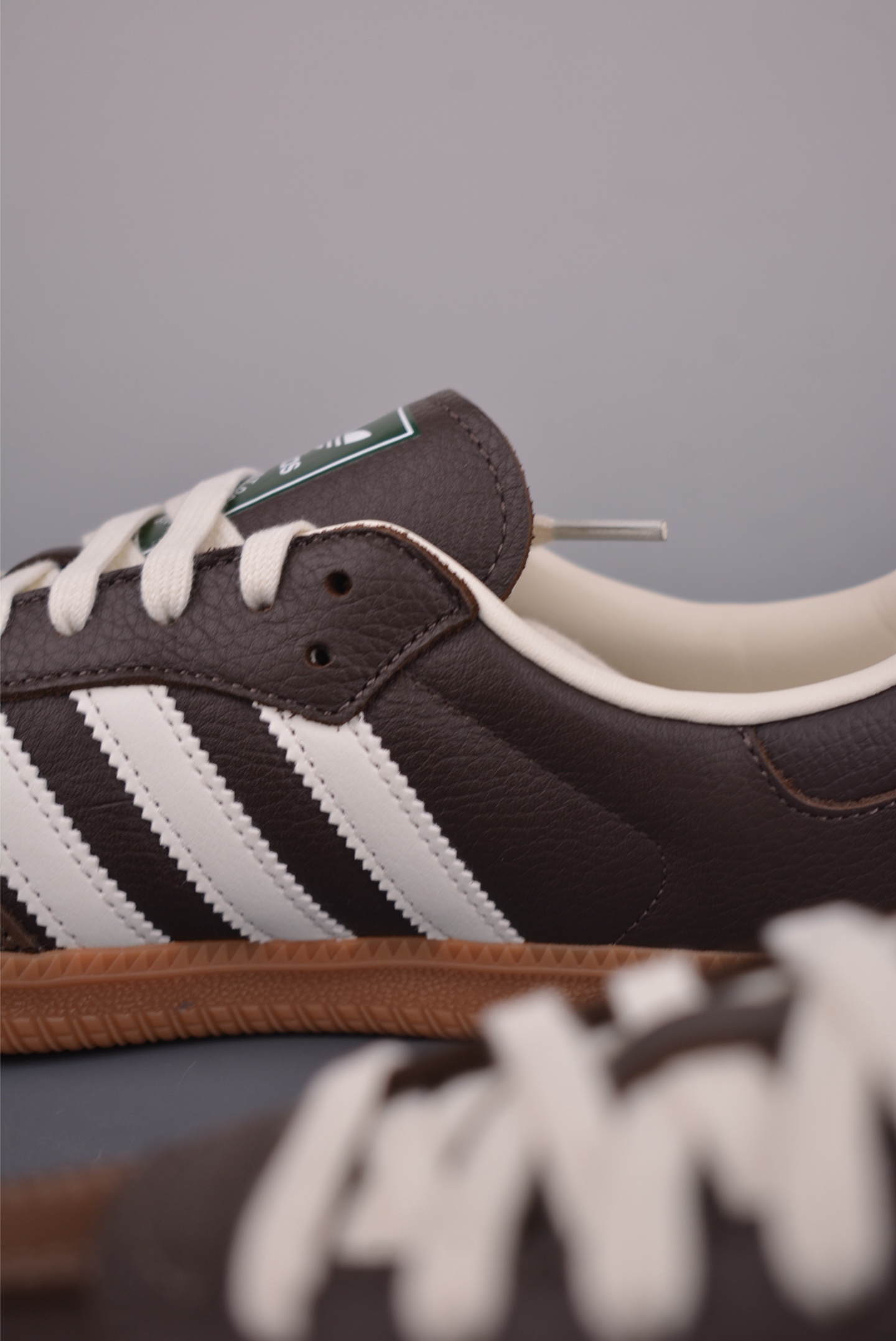 Adidas Samba 复古桑巴板鞋 JR0891