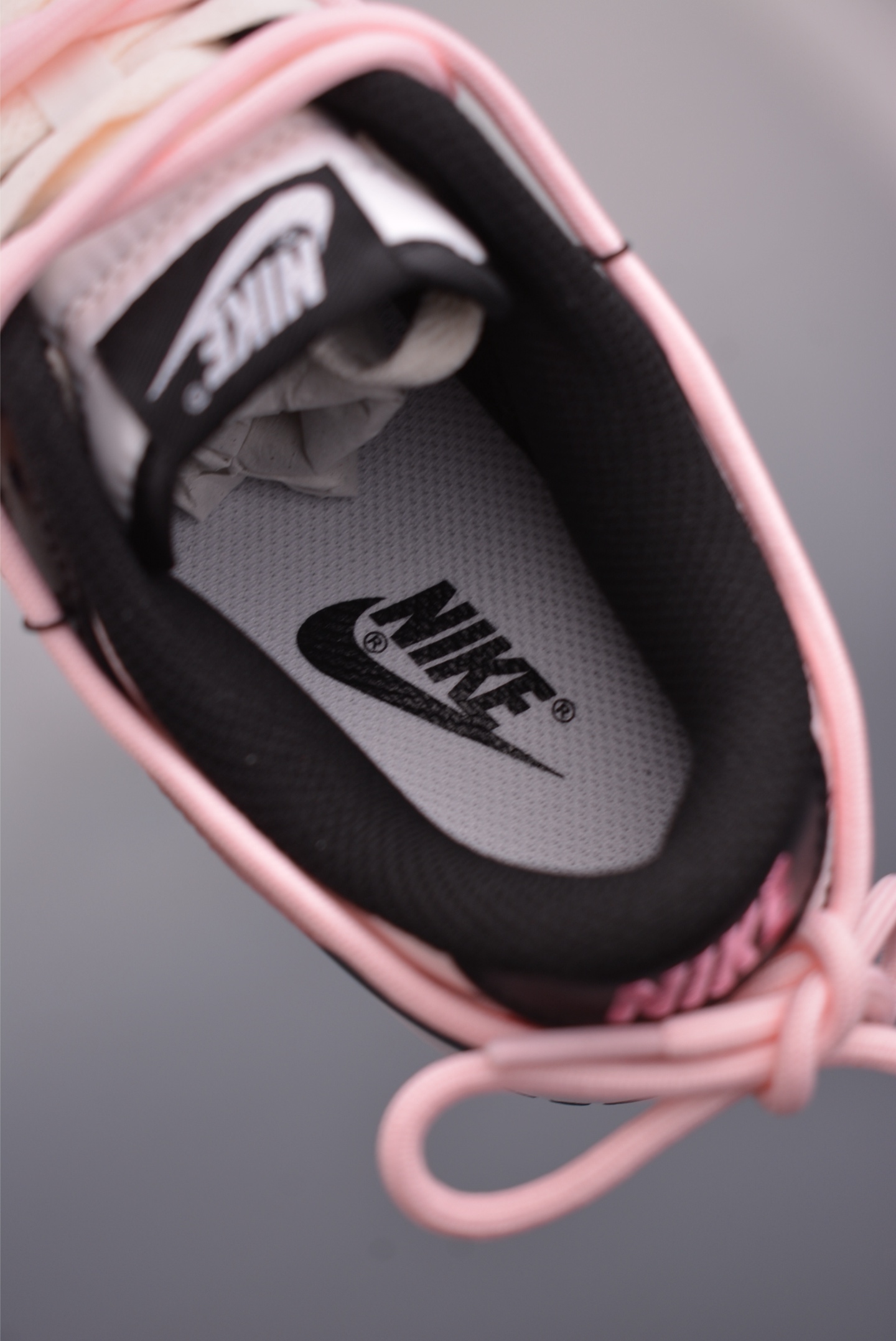 260 Nike SB Dunk Low 解构绑带 DD1503-101