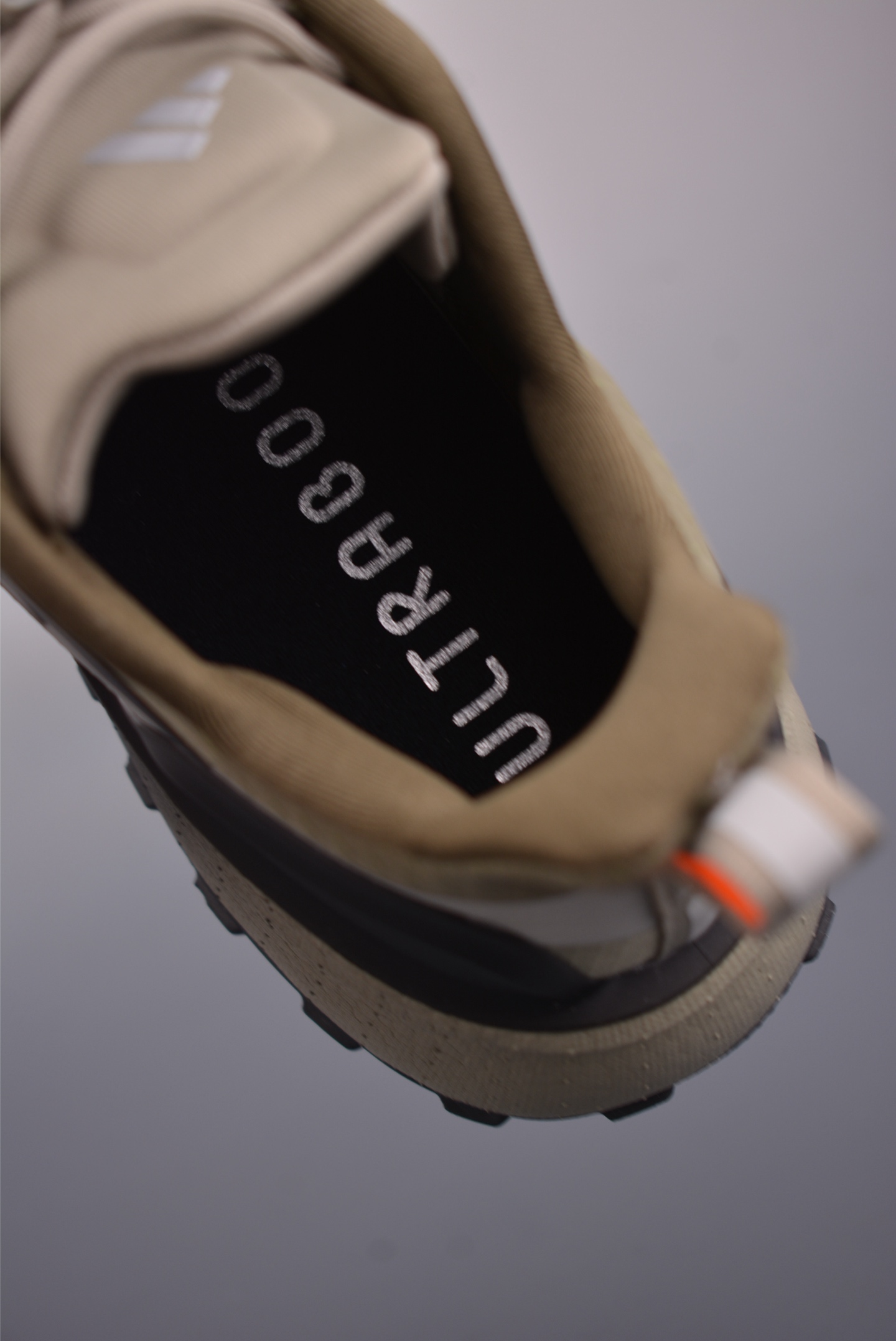 210 阿迪达斯Adidas Ultraboost 5 Climawrm BOOST全掌真爆 耐磨缓震休闲运动跑鞋 IG9354