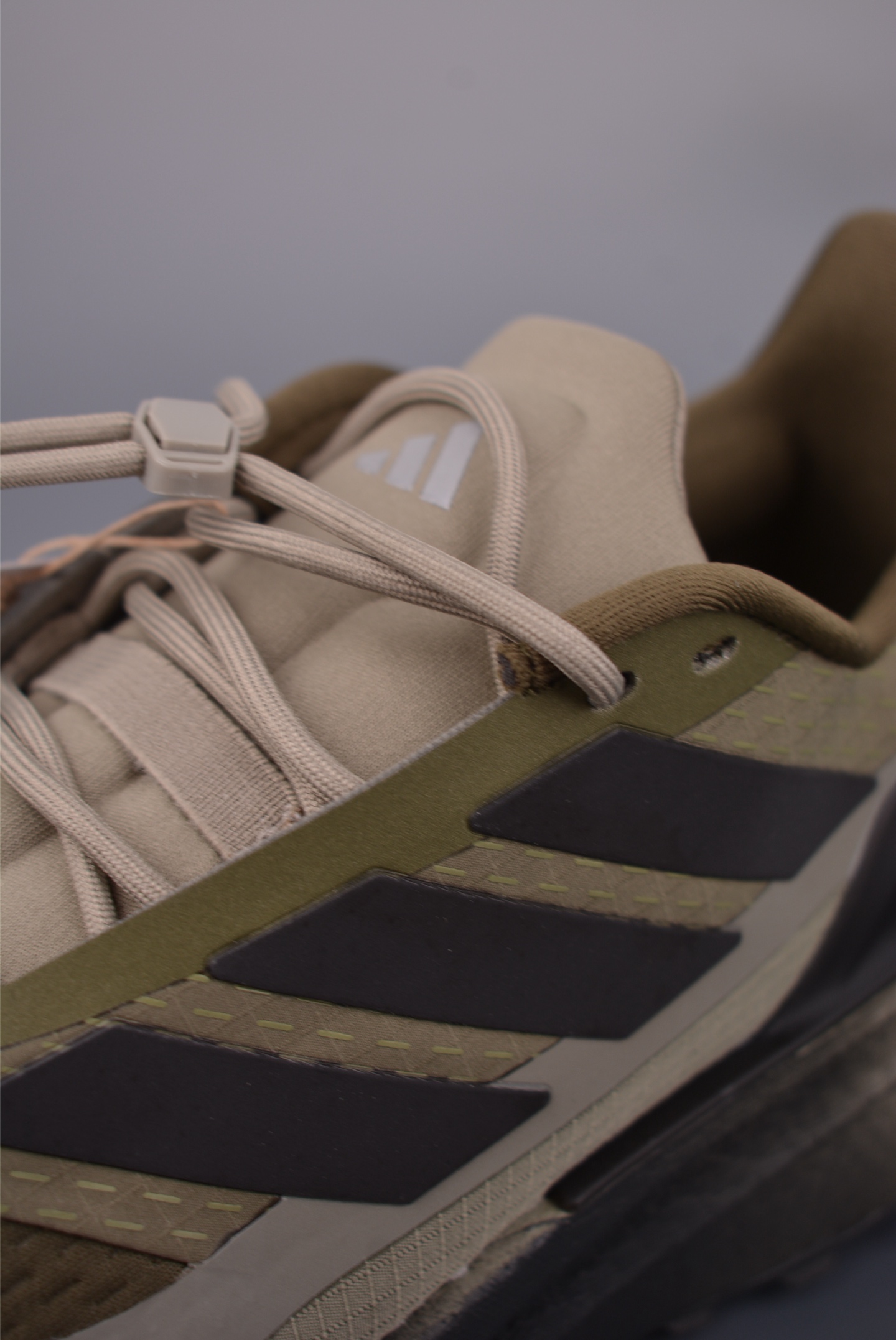 210 阿迪达斯Adidas Ultraboost 5 Climawrm BOOST全掌真爆 耐磨缓震休闲运动跑鞋 IG9354