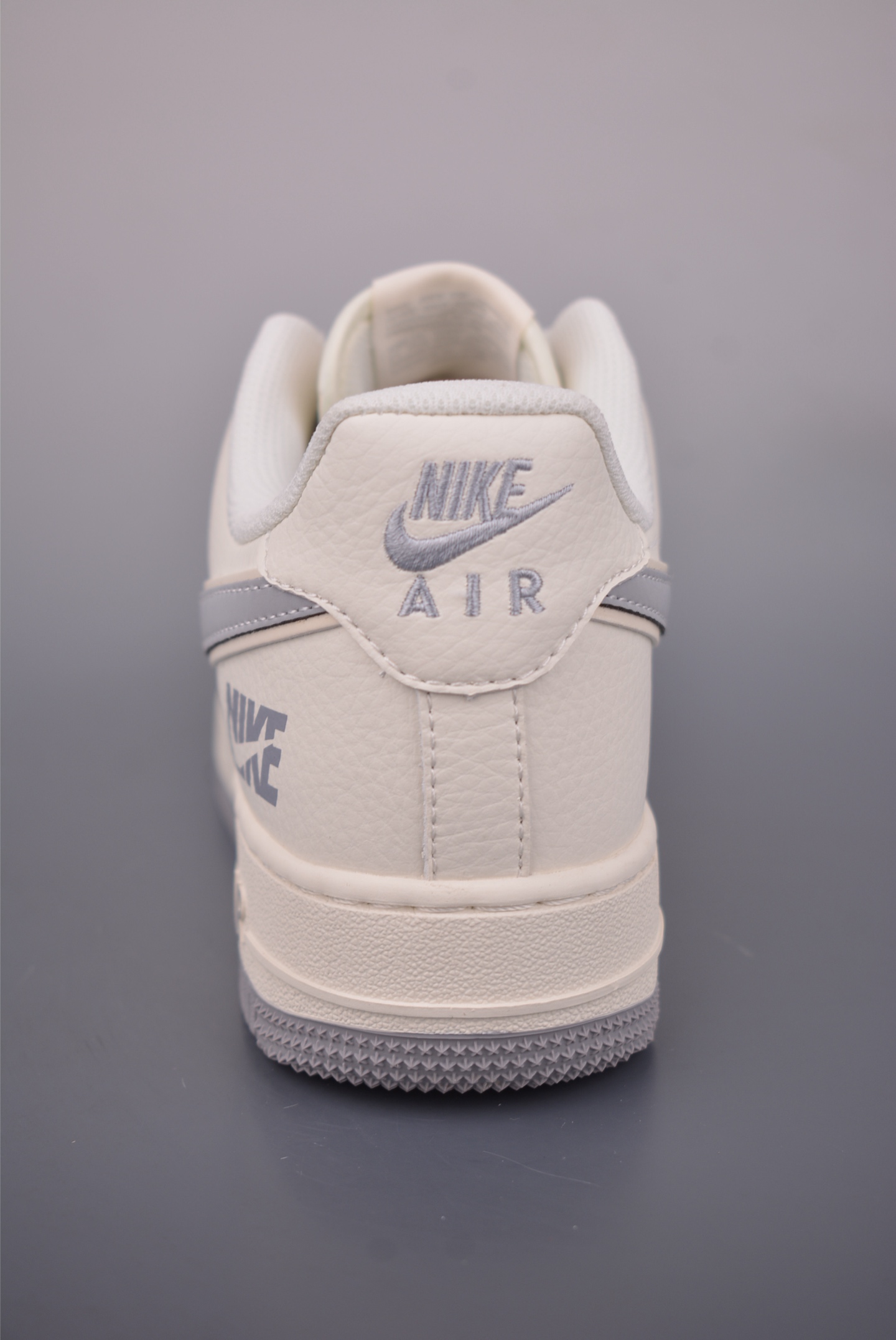 260 Nike Air Force 1 Low 米白 CS5288-042