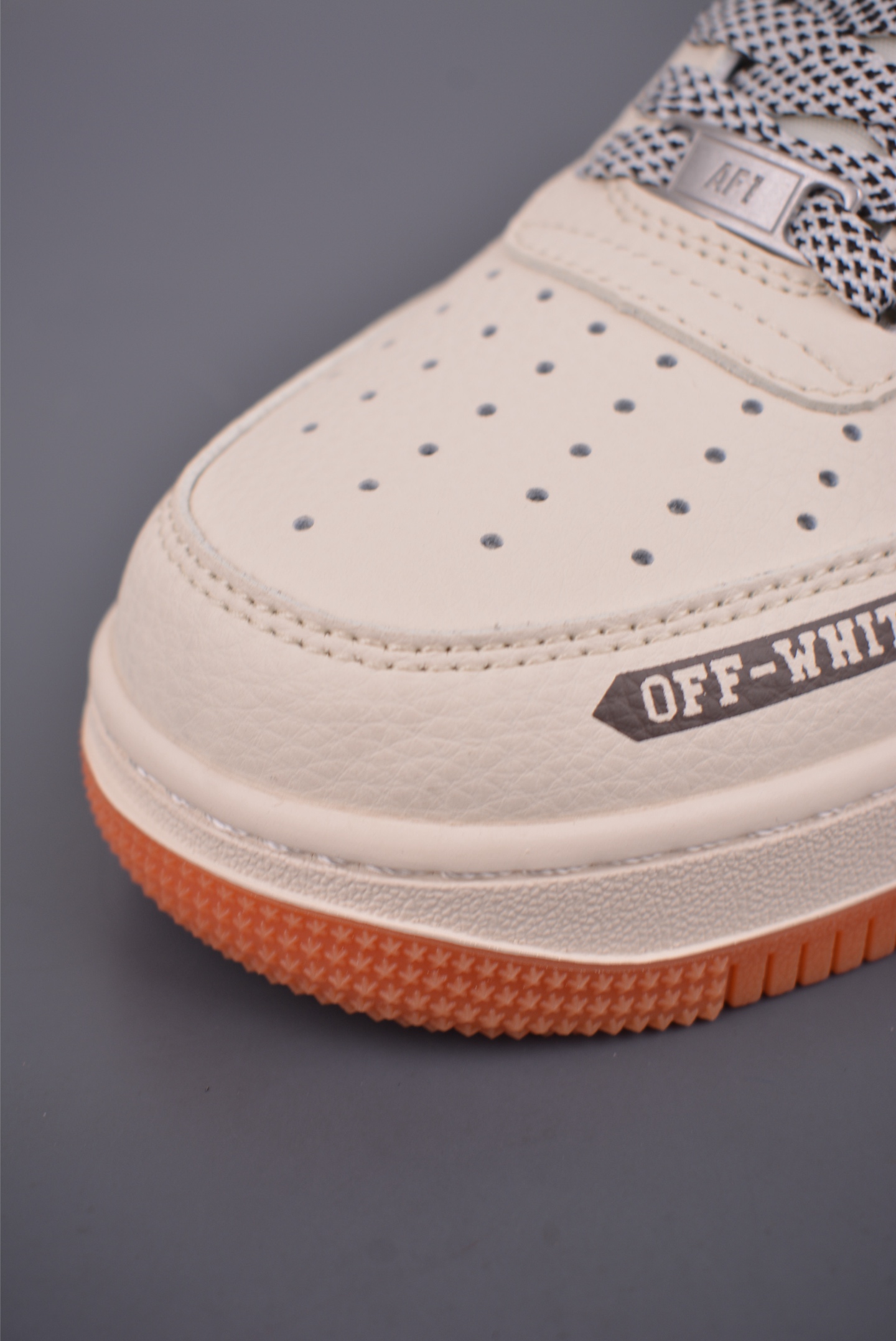 260 Nike Air Force 1 Low OFF联名 QW5836-027