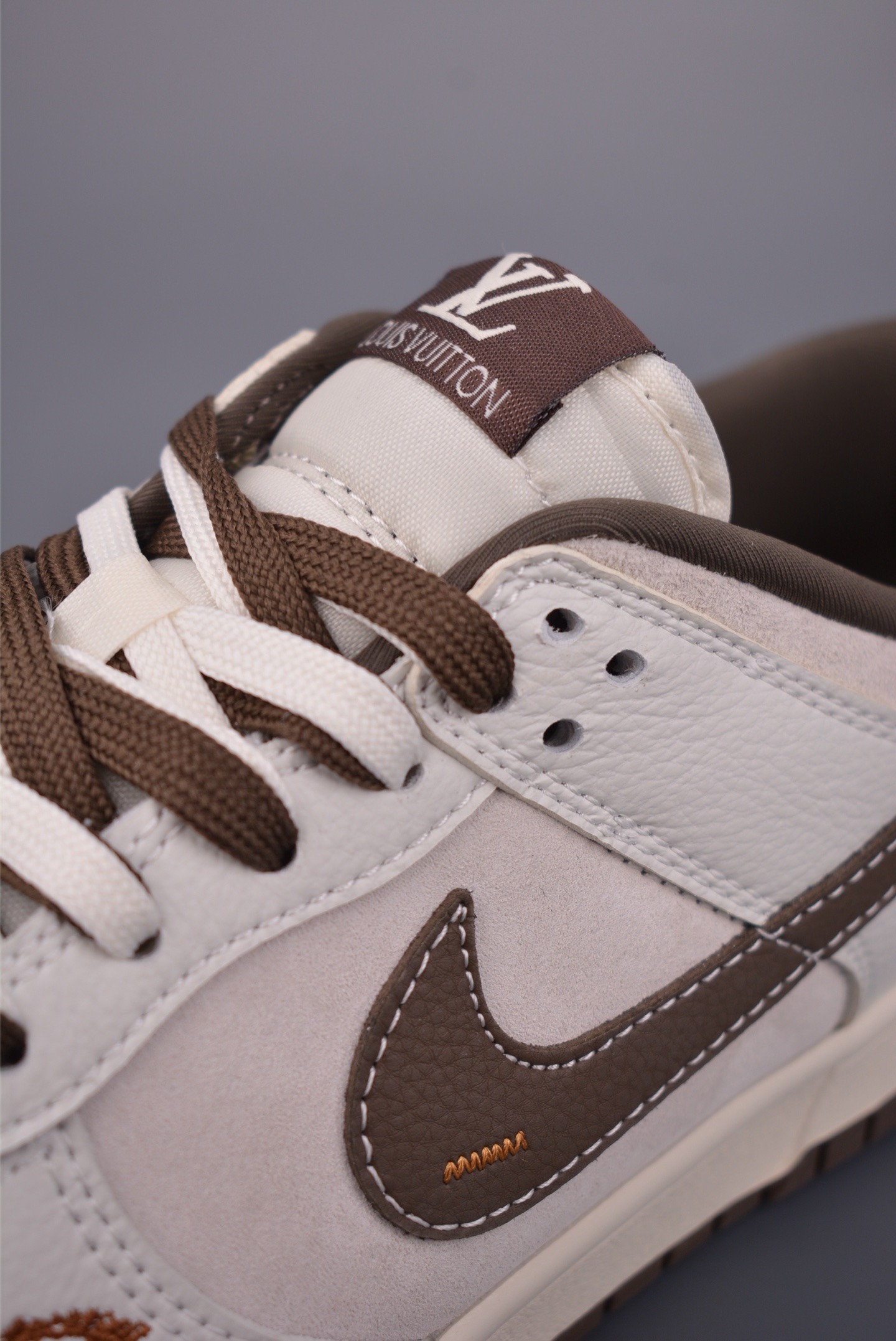 280 Nike SB Dunk Low LV联名 SG6688-003