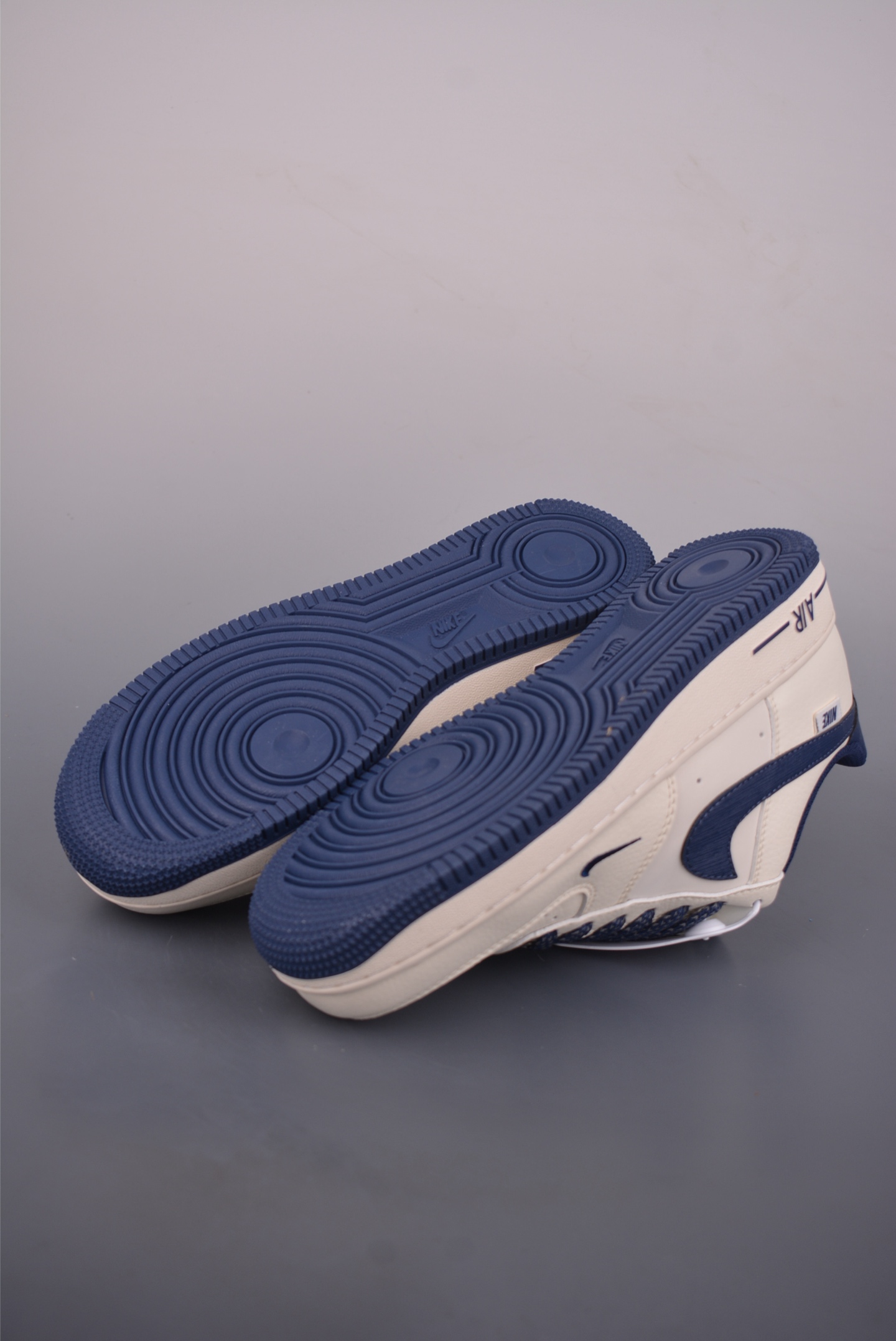 260 Nike Air Force 1 Low 深蓝白 SM6668-127