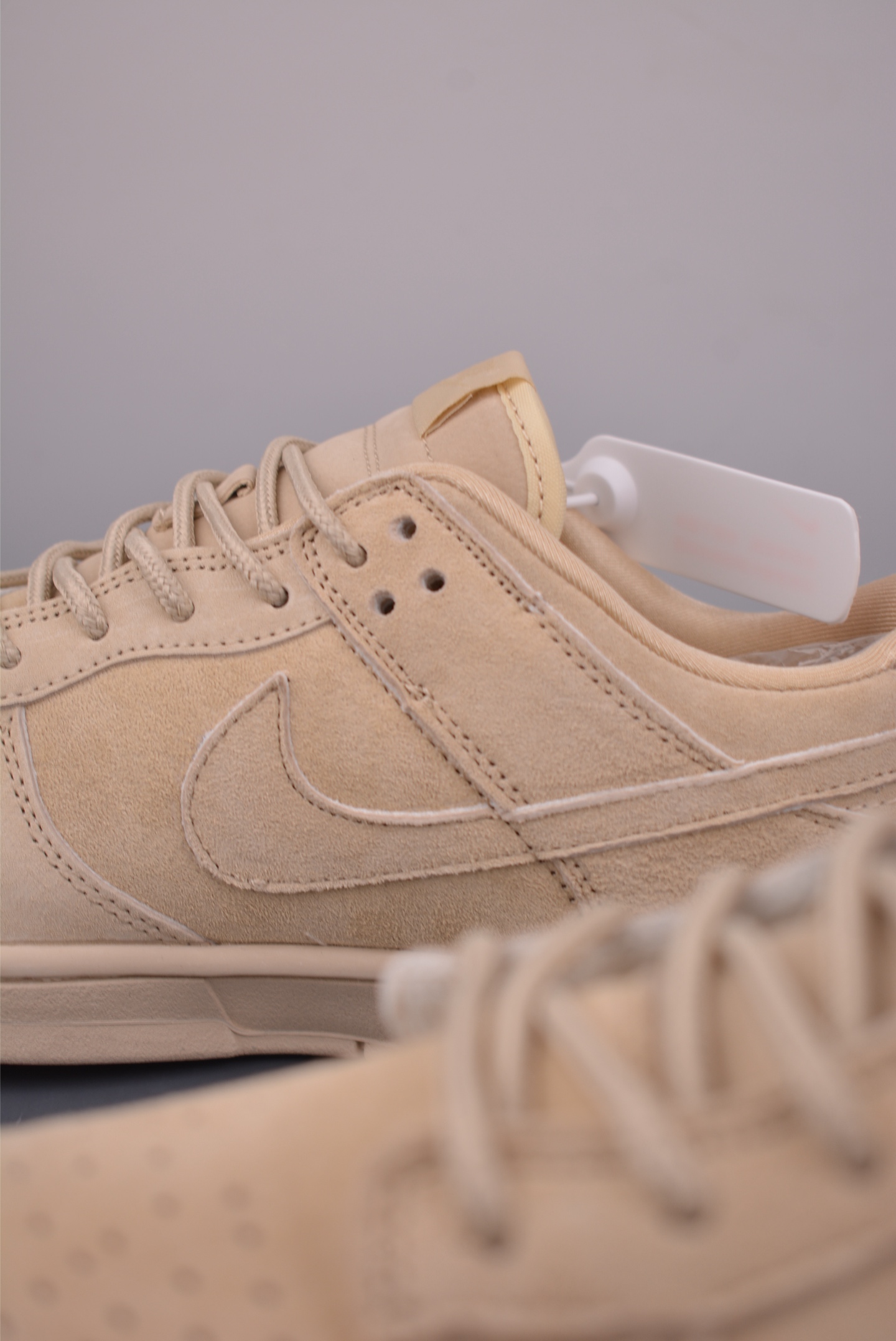 280 Nike SB Dunk Low Supreme联名 SD8888-002