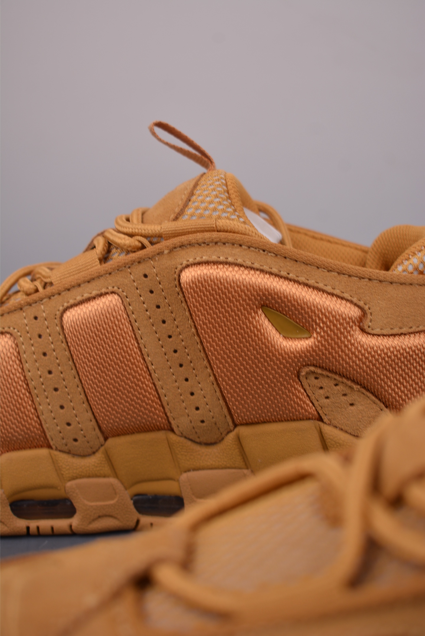 260 Air More Uptempo 大AIR网面 代表着历史最高版本皮蓬 IM6649-700