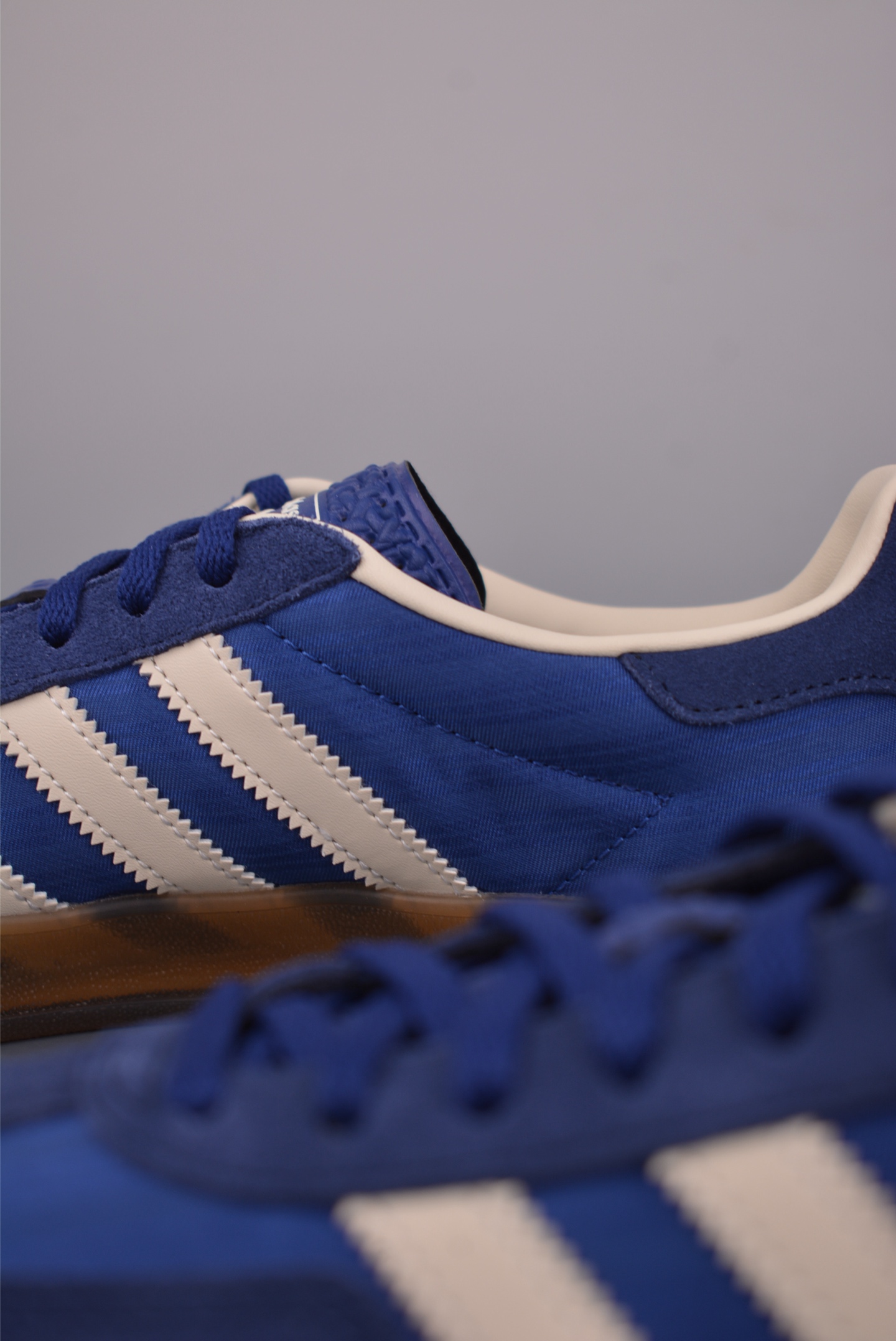 180 adidas Originals Gazelle INdoor 三叶草休闲防滑耐磨低帮板鞋 JS1410