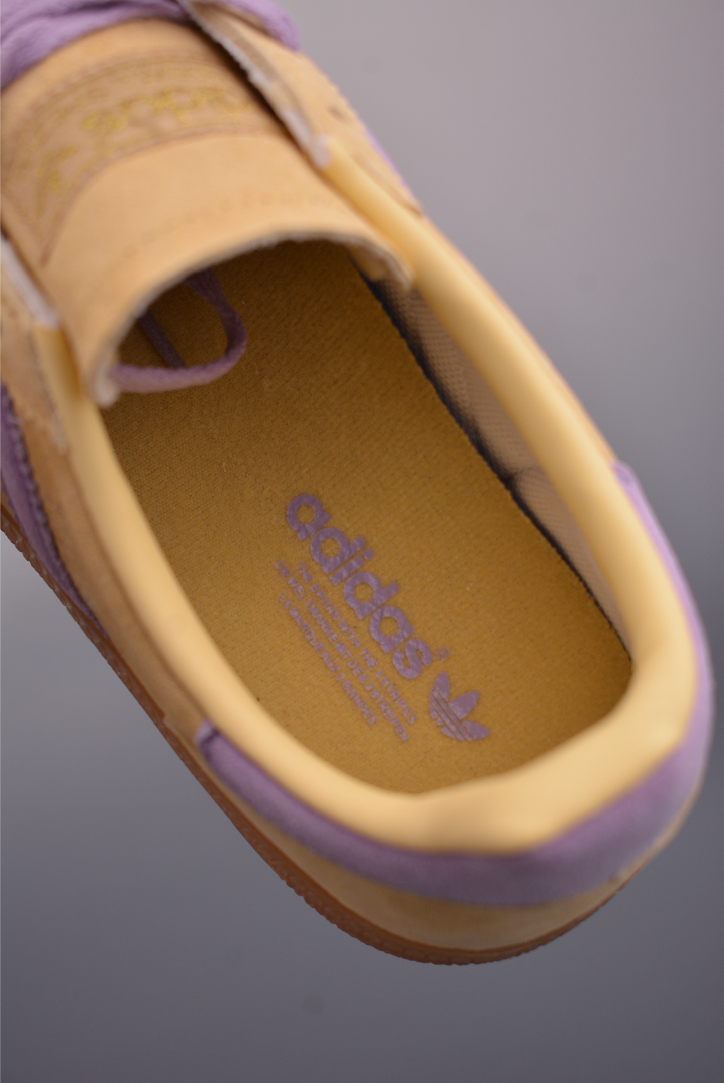 160 AdidHandball Spezial 阿迪达斯经典款 复古休闲板鞋 JR3617