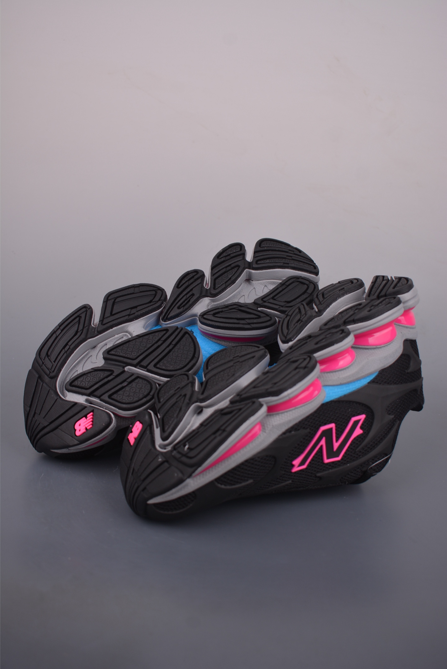 New Balance 新百伦 M2000系列 纯原版本 时尚百搭 织物人造革猪皮 网面休闲鞋 U20003725