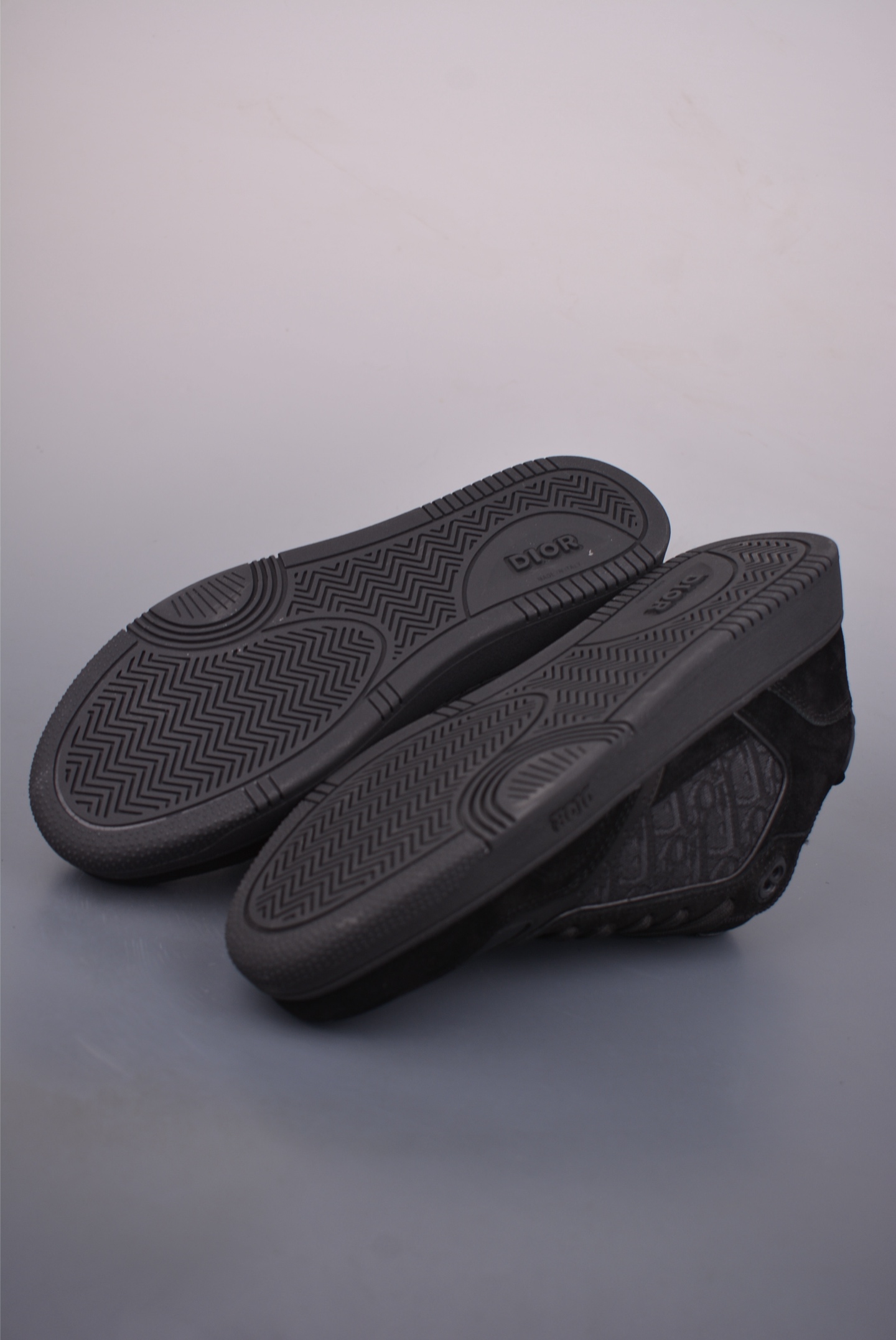 迪奥 B27休闲运动鞋 延续 Dior的经典款式B27 3SN303ZWNYQL
