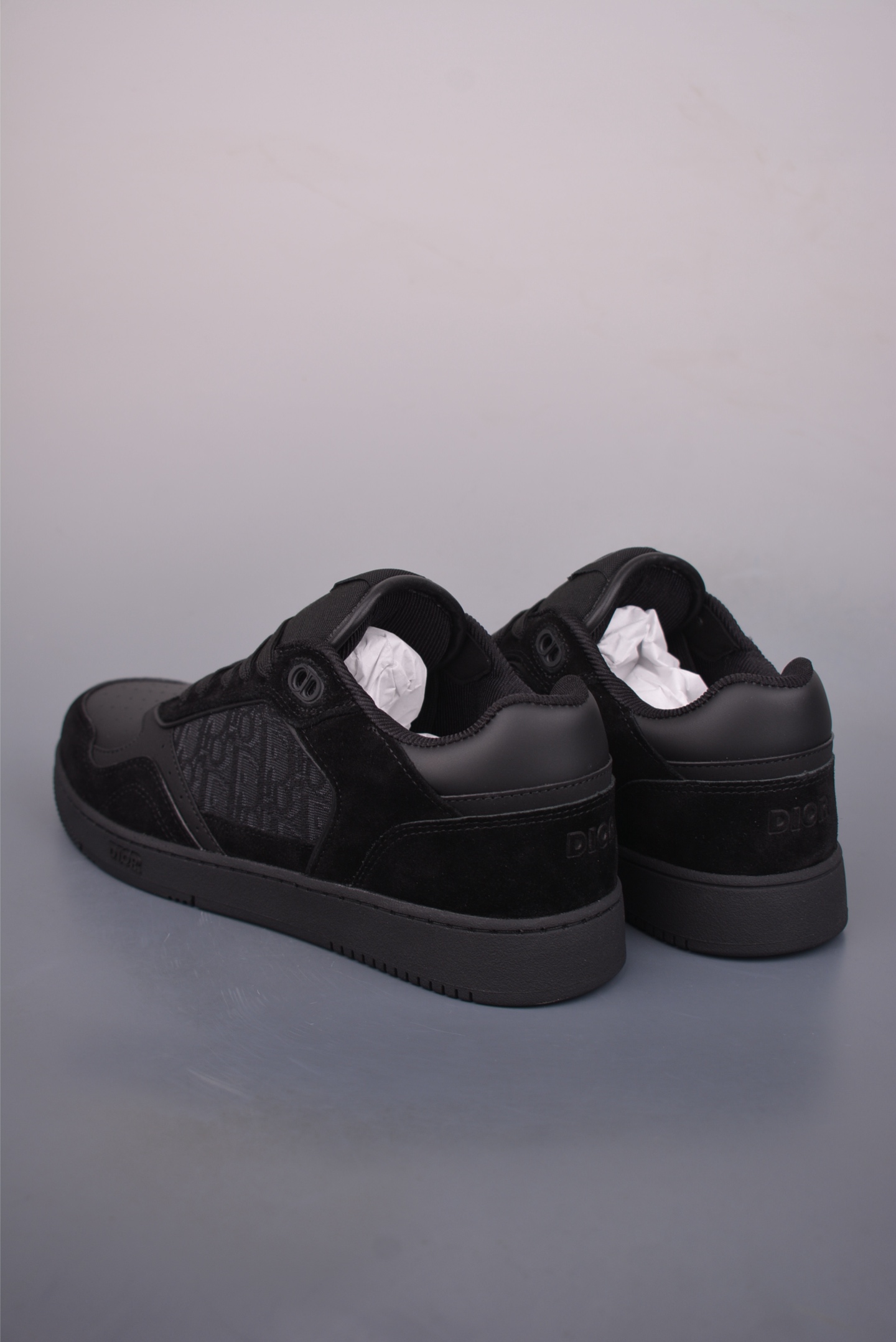 迪奥 B27休闲运动鞋 延续 Dior的经典款式B27 3SN303ZWNYQL