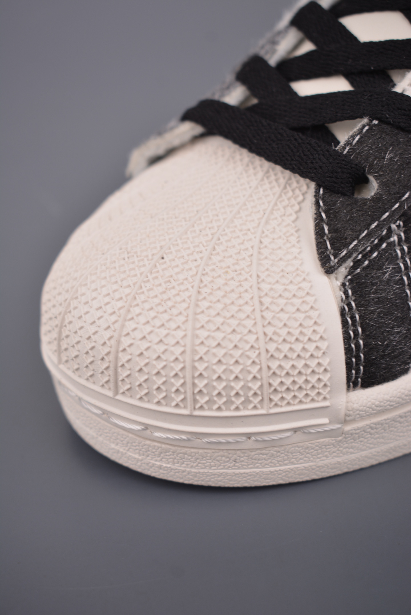 AdidOriginals Superstar 2025全新版本 贝壳头 JP8164