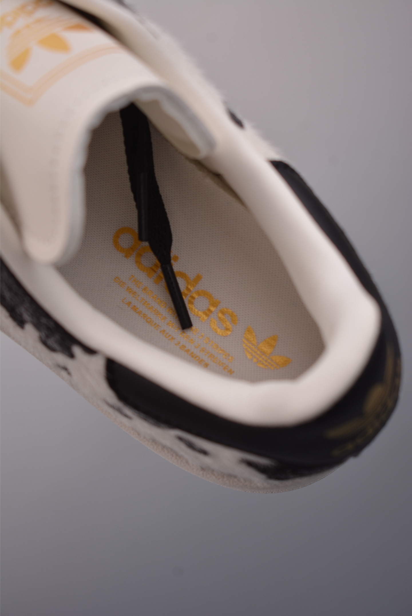 AdidOriginals Superstar 2025全新版本 贝壳头 JP8164