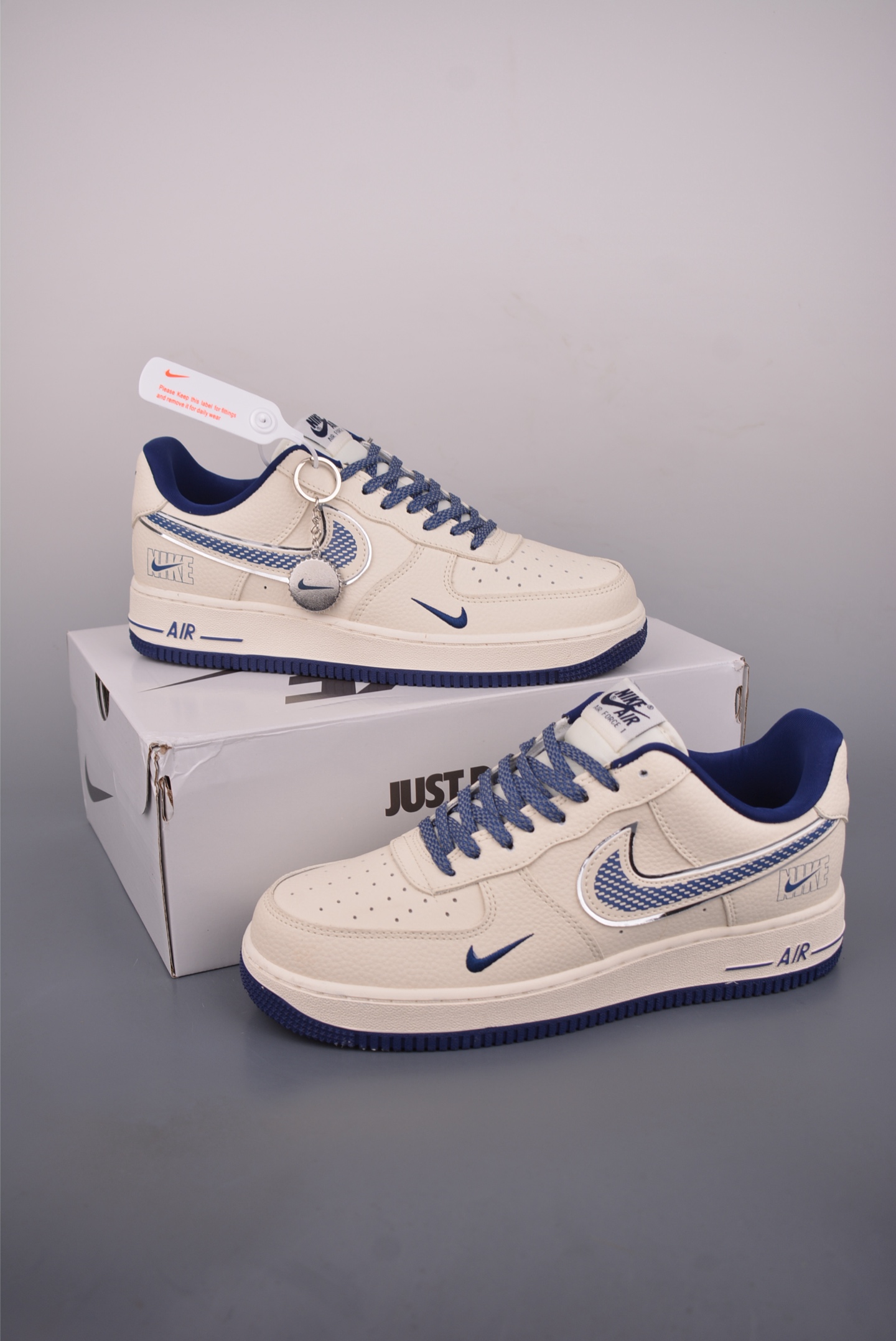 Nike Air Force 1 Low 米蓝星际 DF0188-108 Nike Air Force 1 Low 米蓝星际 DF0188-108