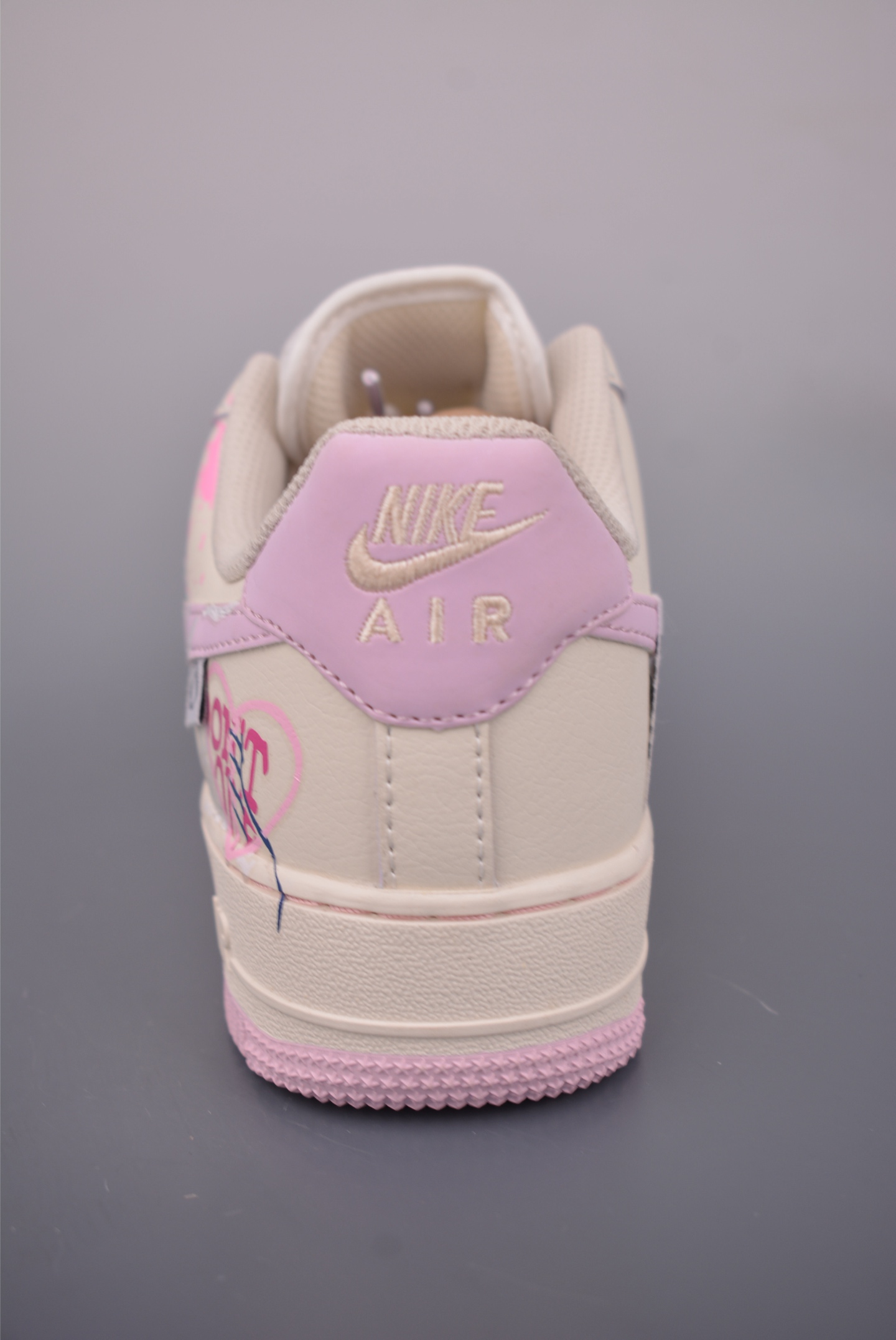 Nike Air Force 1 Low 紫粉甜绘 FB1839-122 Nike Air Force 1 Low 紫粉甜绘 FB1839-122