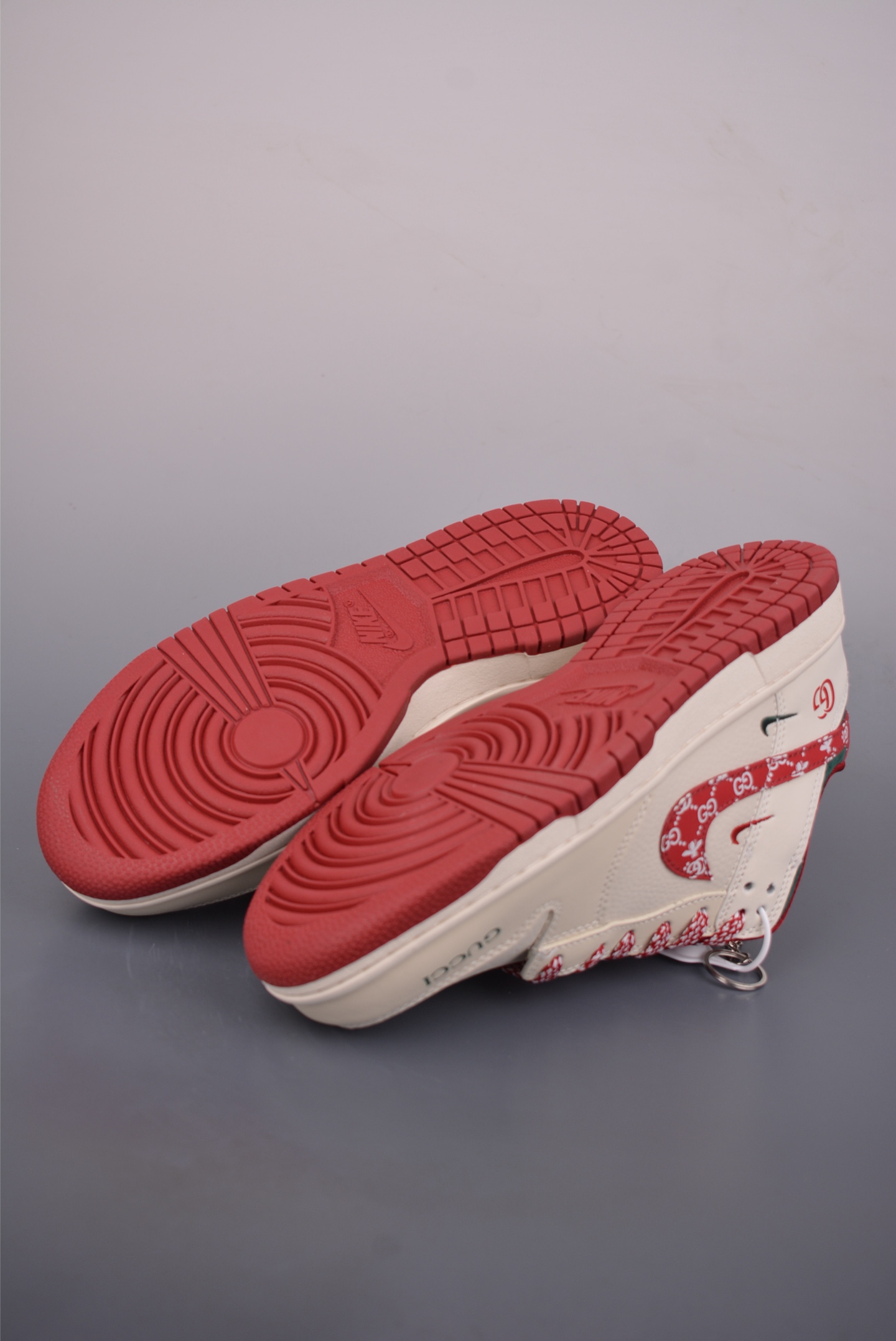 Nike SB Dunk Low Gucci联名 SR8888-013