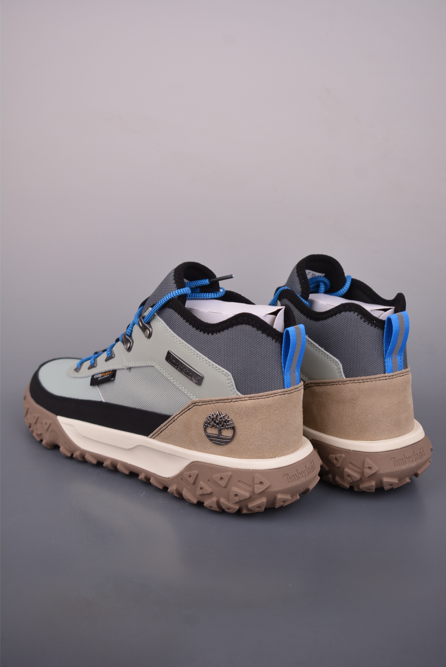 Timberland添柏岚/天伯伦 经典款 25ss新款中帮 TB0A675833 Timberland添柏岚/天伯伦 经典款 25ss新款中帮 TB0A675833