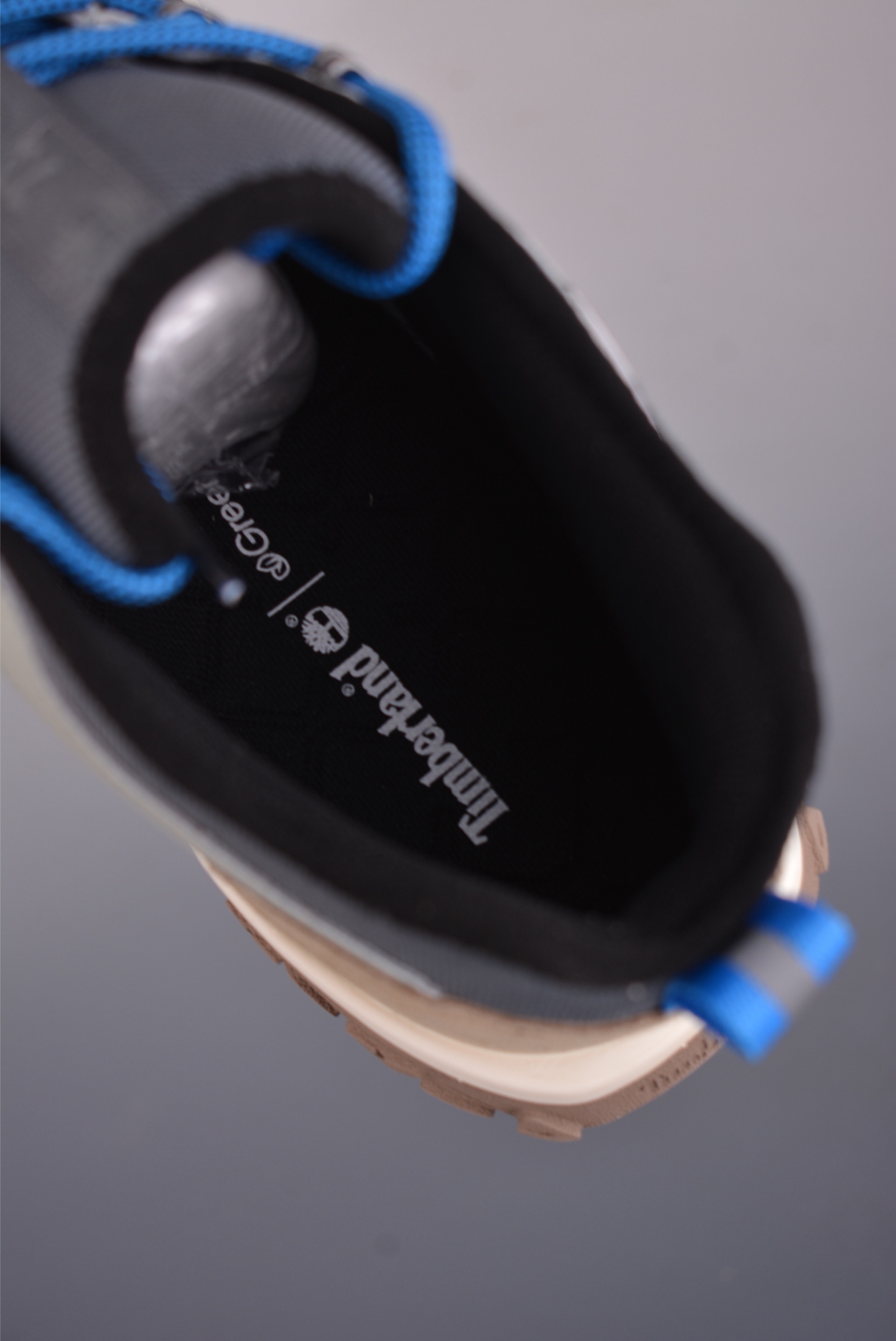 Timberland添柏岚/天伯伦 经典款 25ss新款中帮 TB0A675833 Timberland添柏岚/天伯伦 经典款 25ss新款中帮 TB0A675833