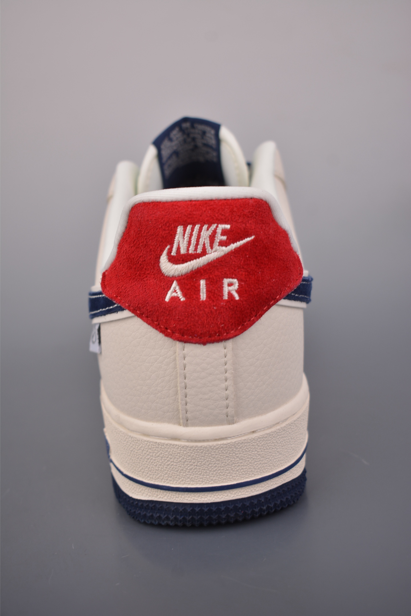 Air Force 1 Low 米蓝红 DD1982-326